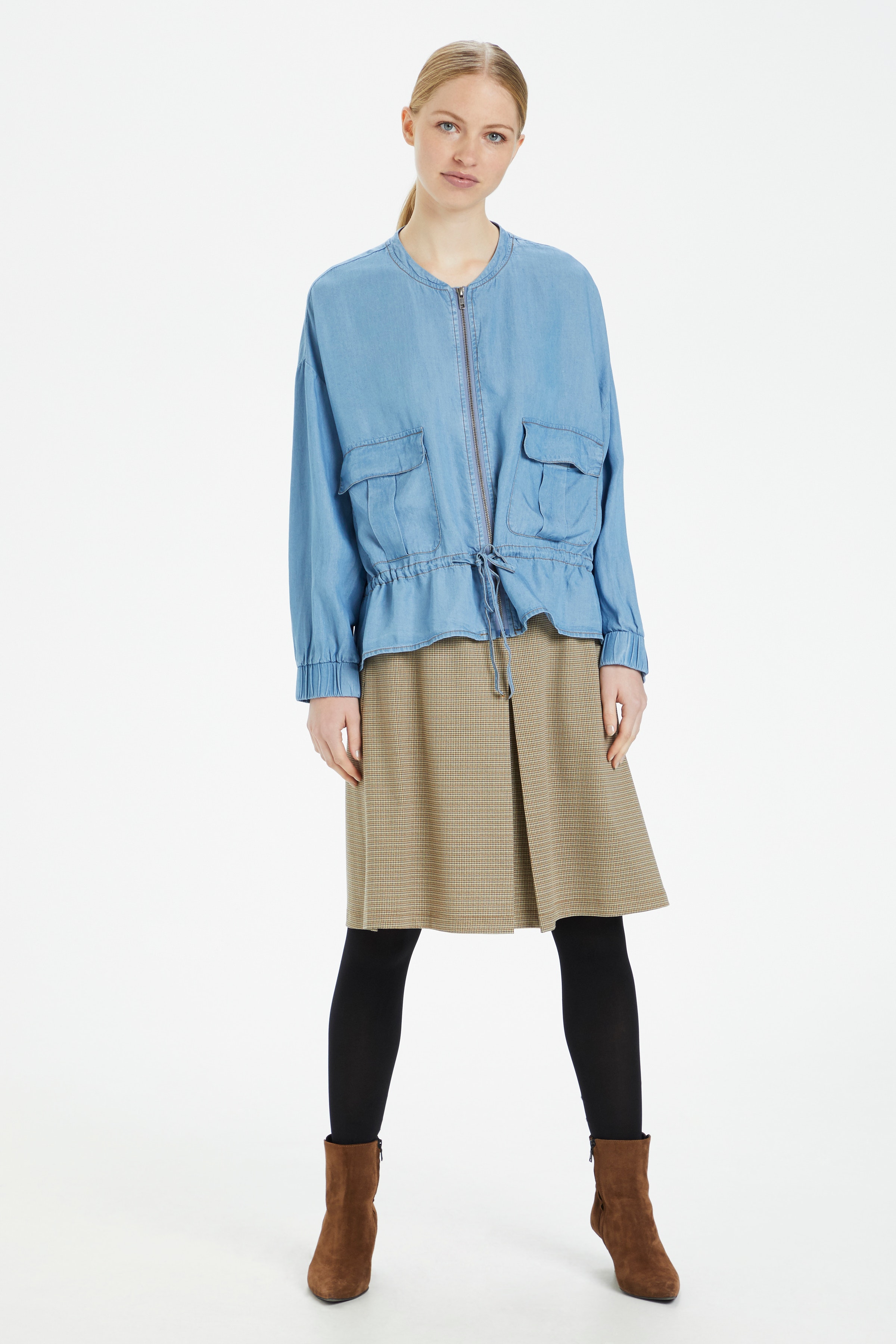 CRSuna Jacka LOOKBOOK FRONT 10650528-100115