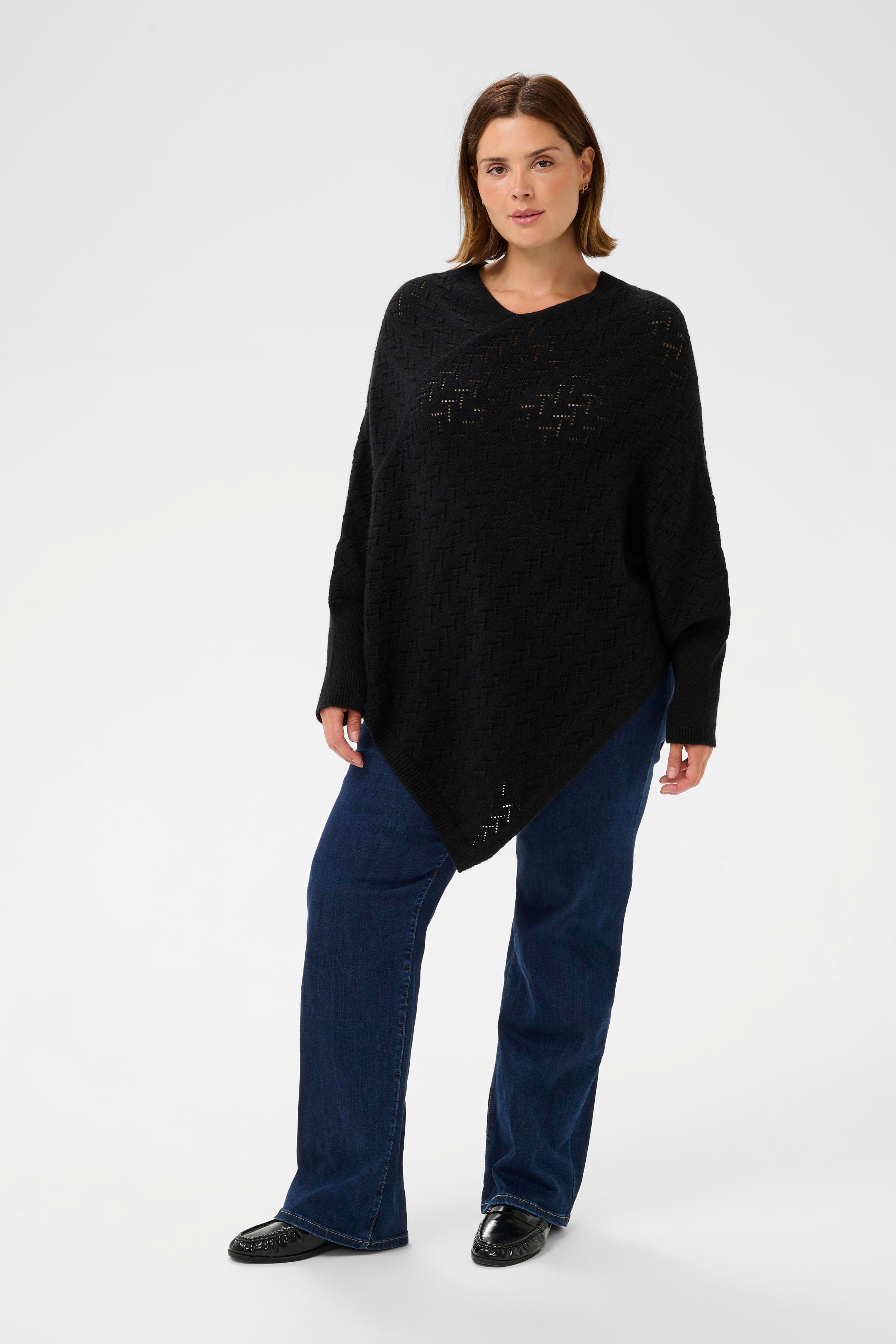 KColina Poncho LOOKBOOK FRONT 10583768-100121