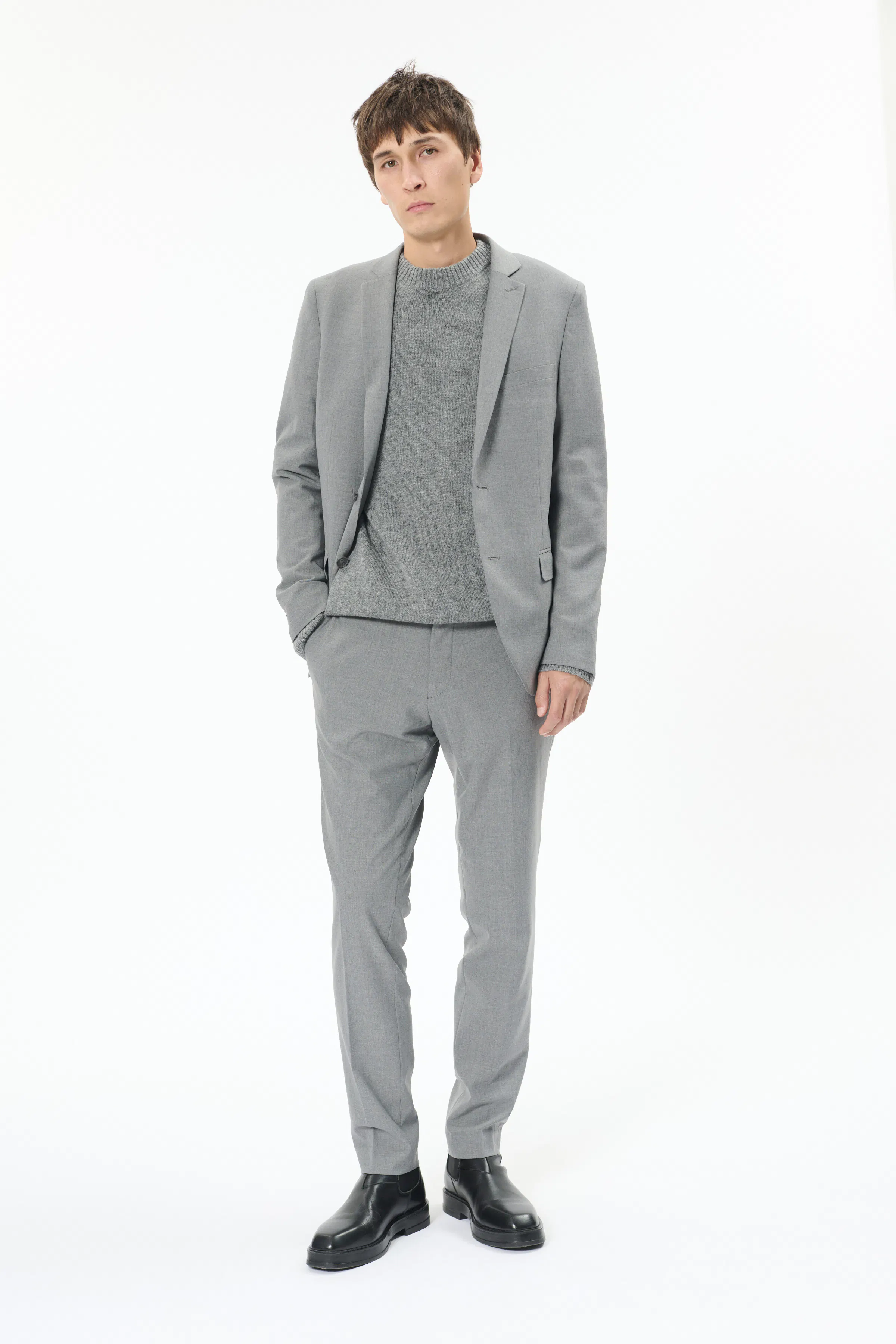 Vincent Bukser PACK FRONT 30203434-300271