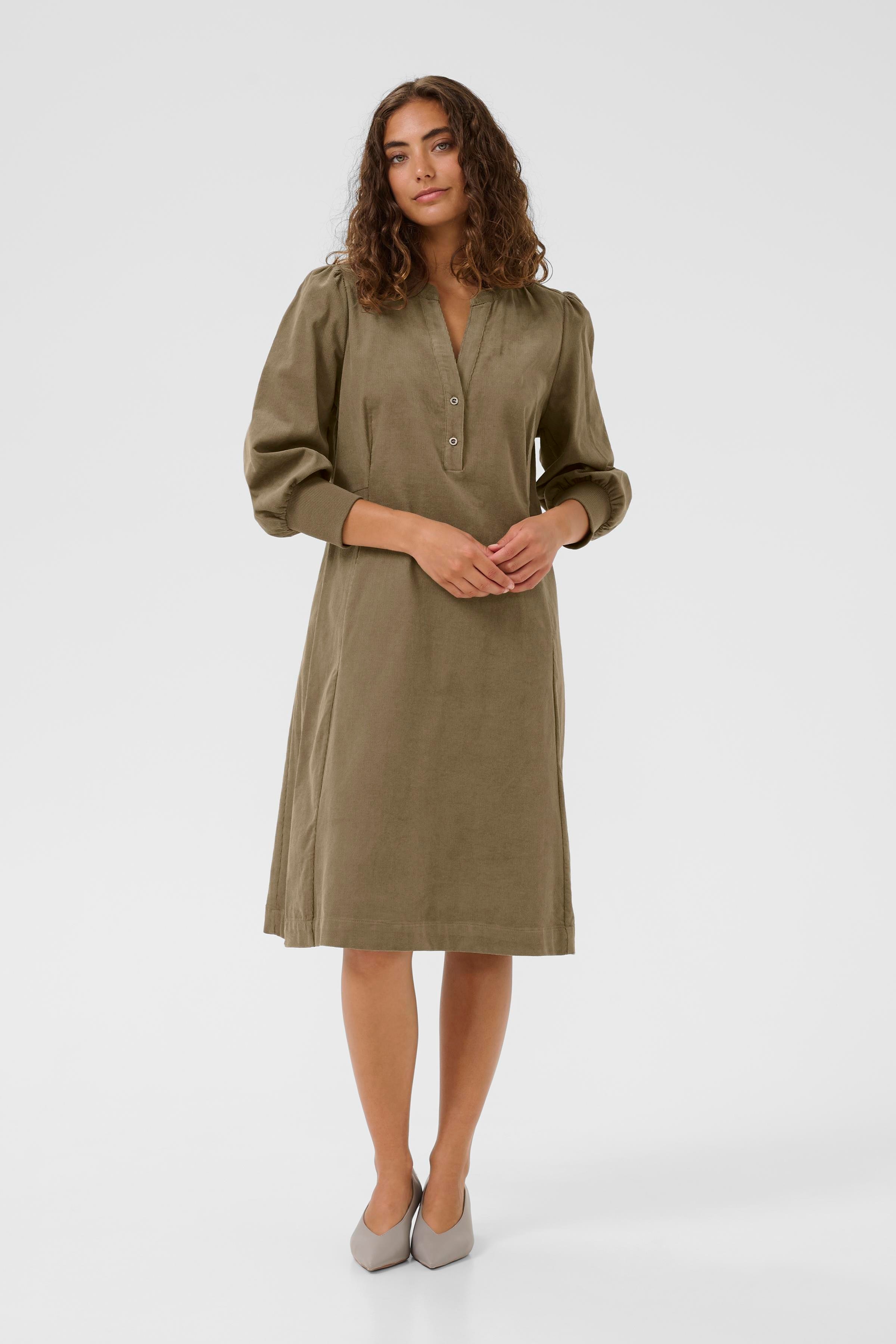 CUrhaena Cordkleid LOOKBOOK FRONT 50112284-171310