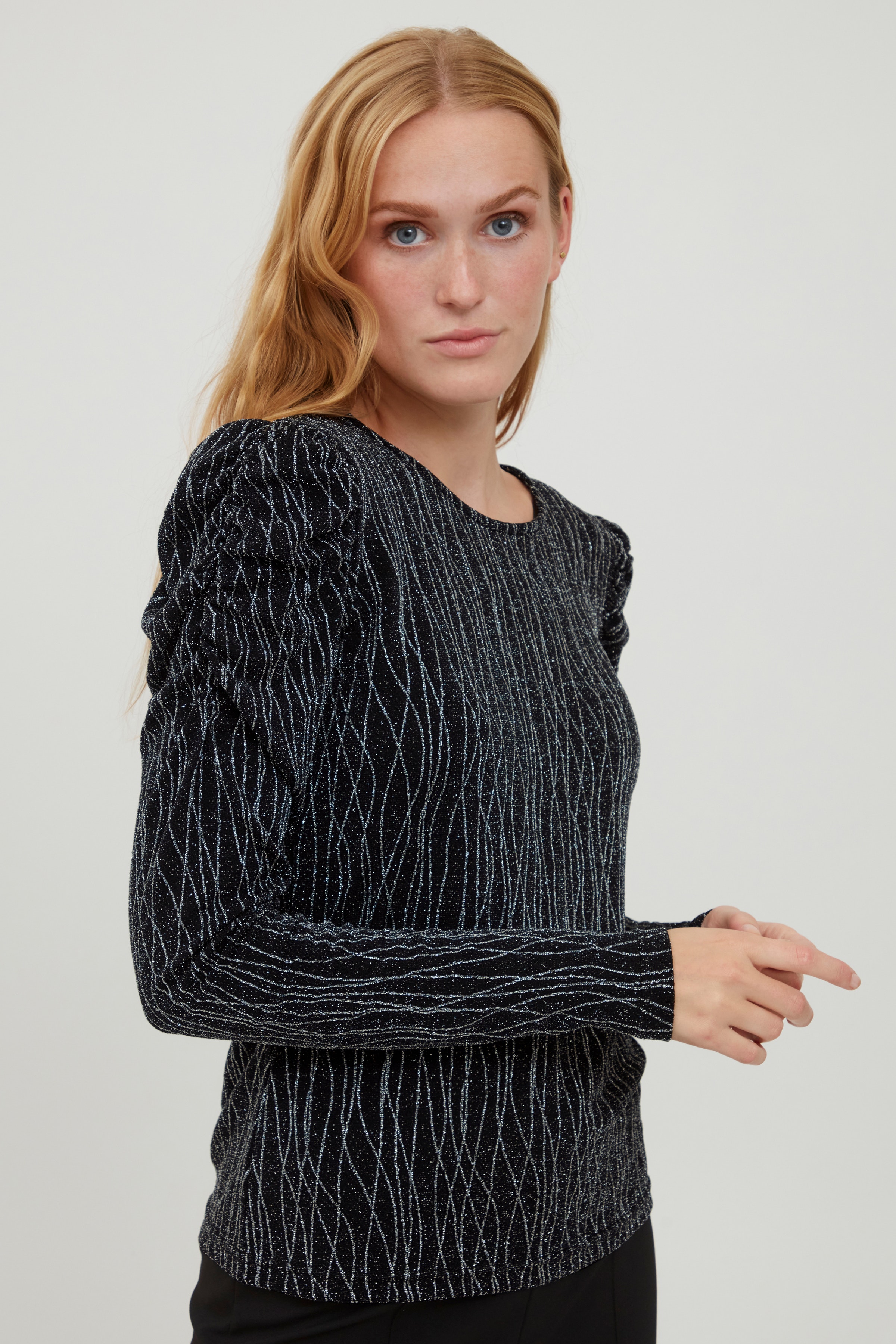 Langærmet bluse LOOKBOOK FRONT 20811975-200549