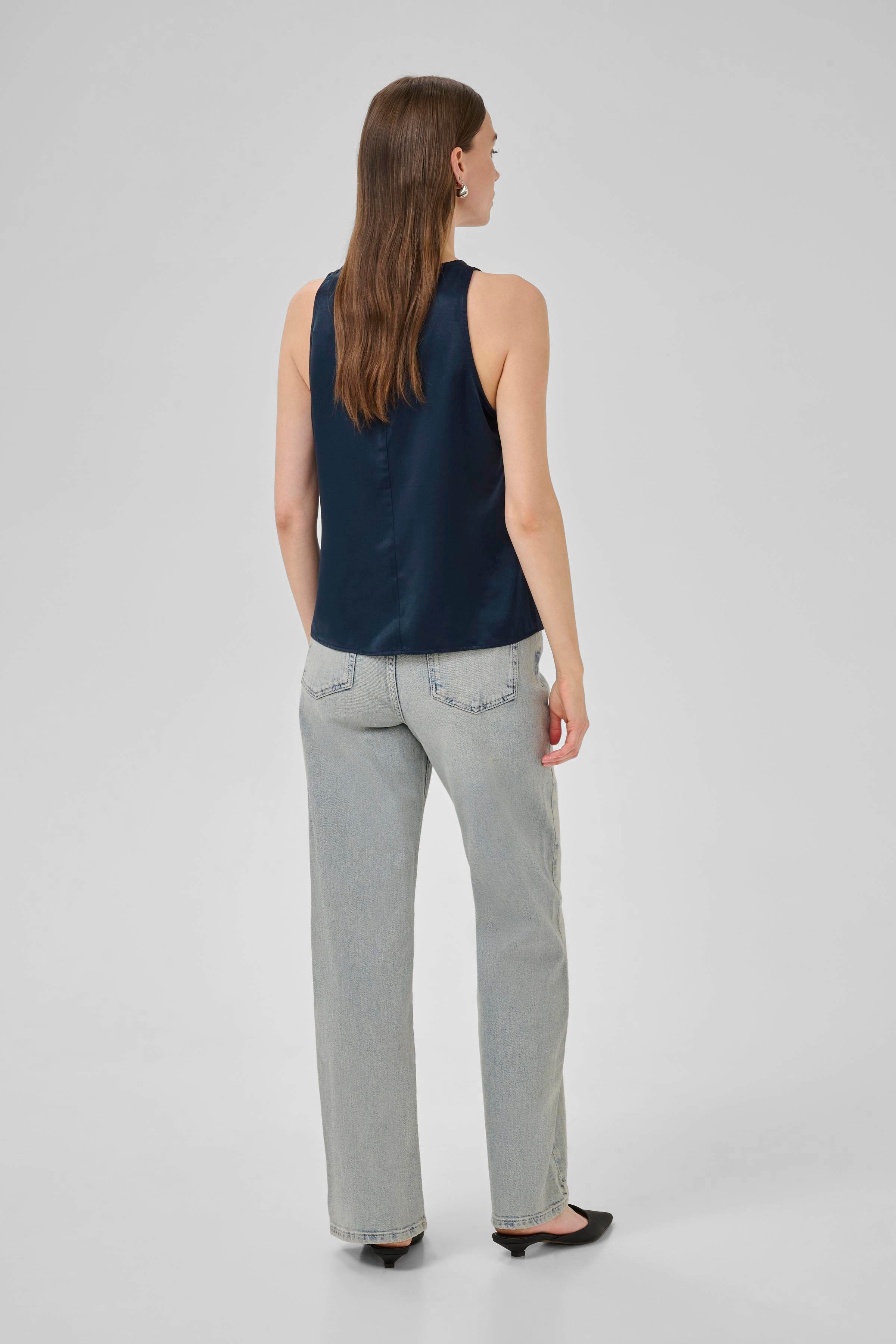 EstelleMW Top LOOKBOOK BACK 10705226-194109