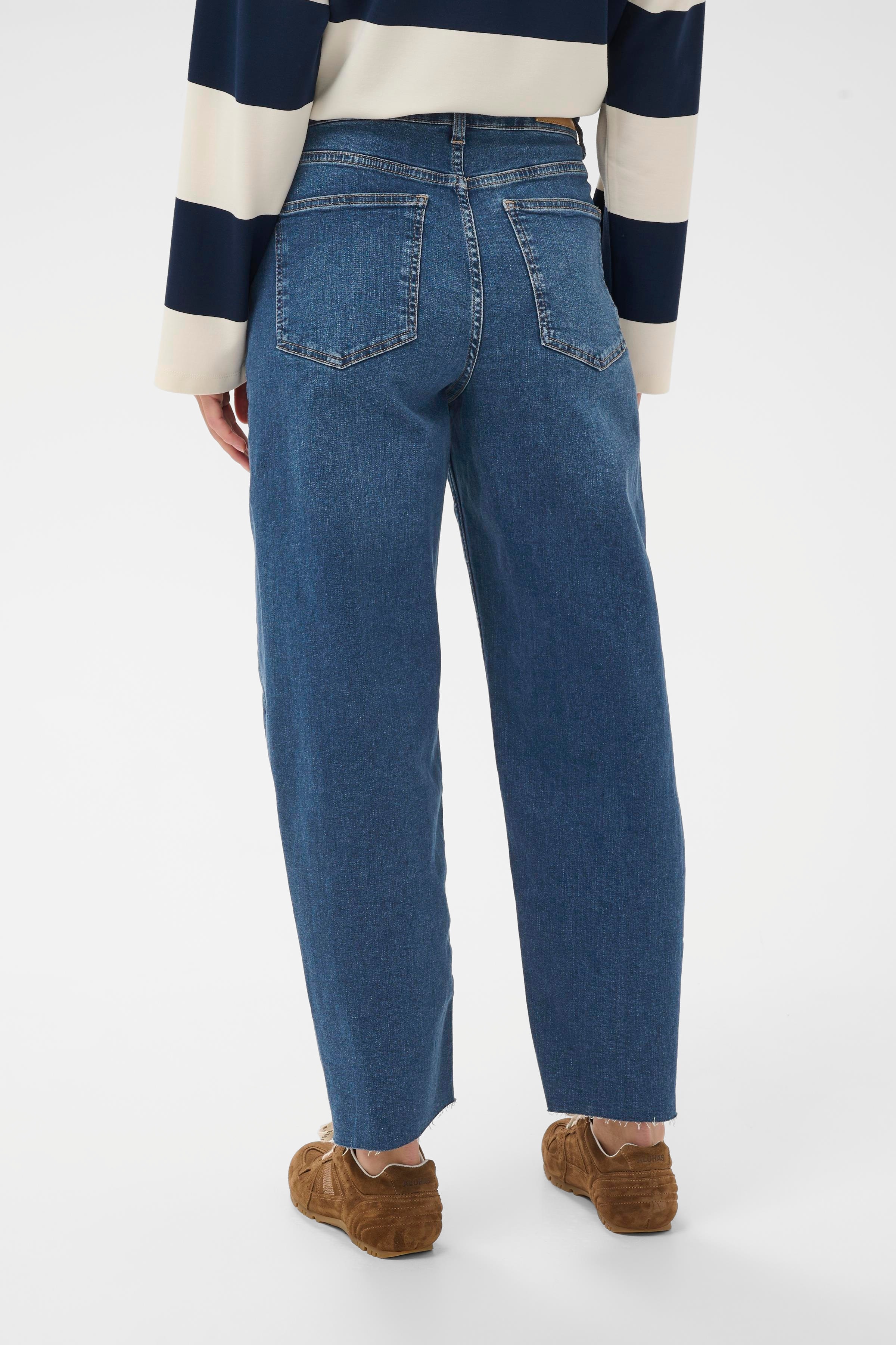 AdelenaPW Jeans LOOKBOOK BACK 30310365-300157