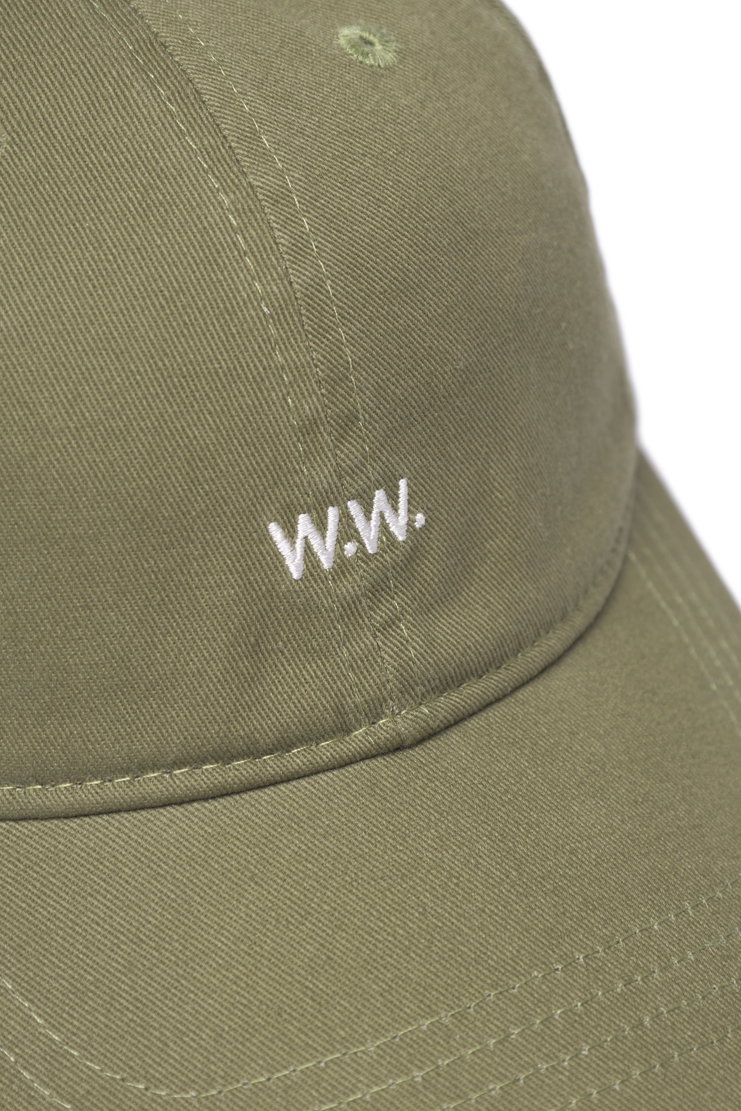 WWLow Cap PACK FRONT 30250171-W8226