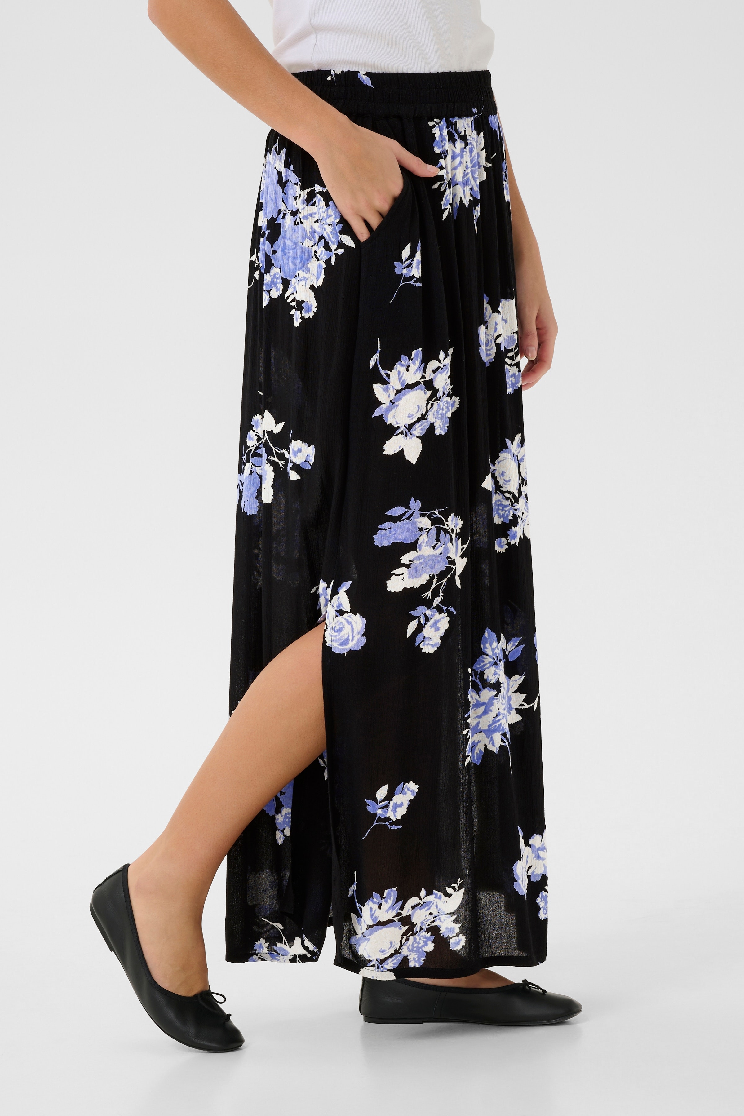 KAedita Kjol LOOKBOOK FRONT 10509813-107339