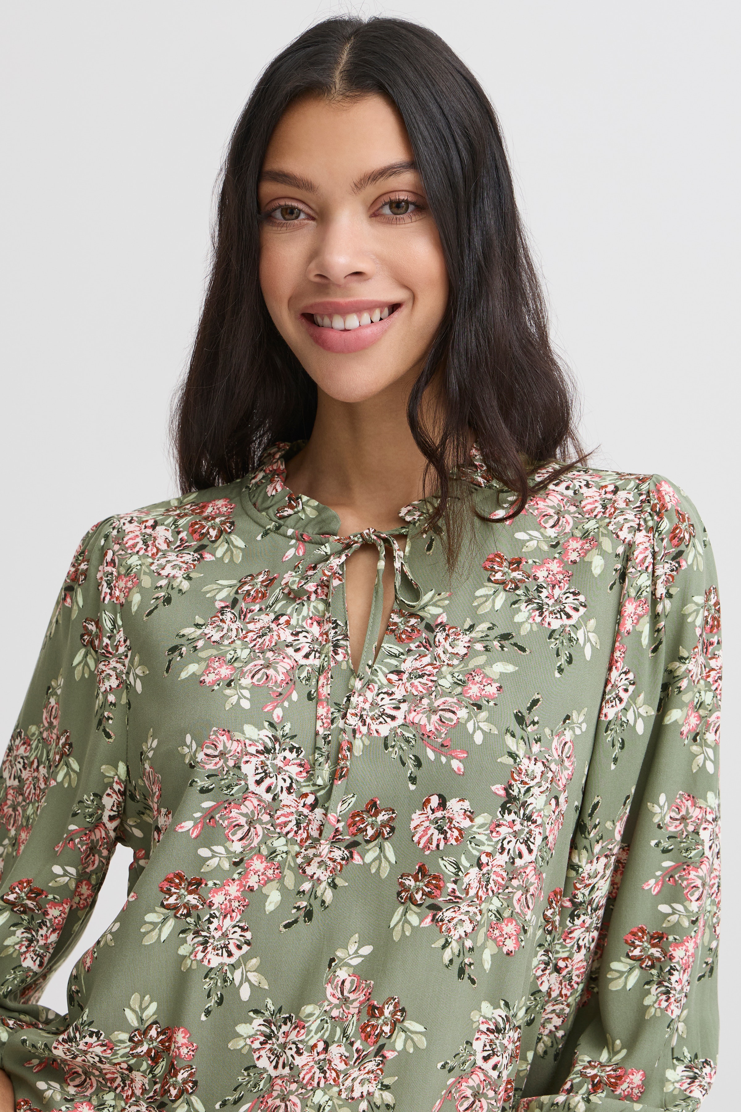 BYMMJOELLA Bluse LOOKBOOK DETAIL 20816528-204598