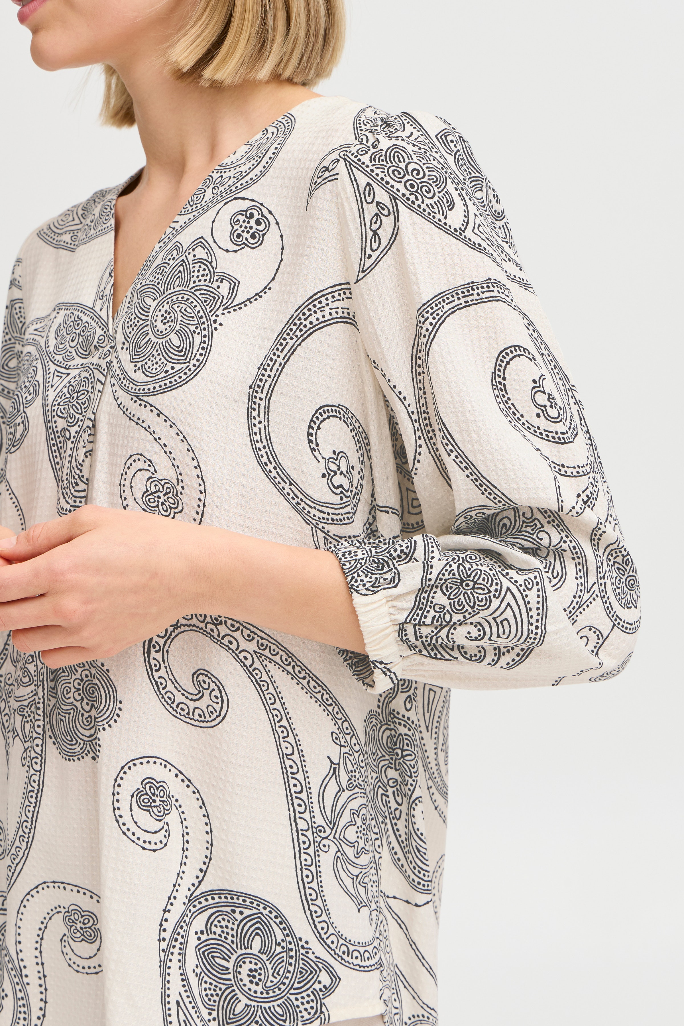 FROLINE Bluse LOOKBOOK DETAIL 20613740-204857
