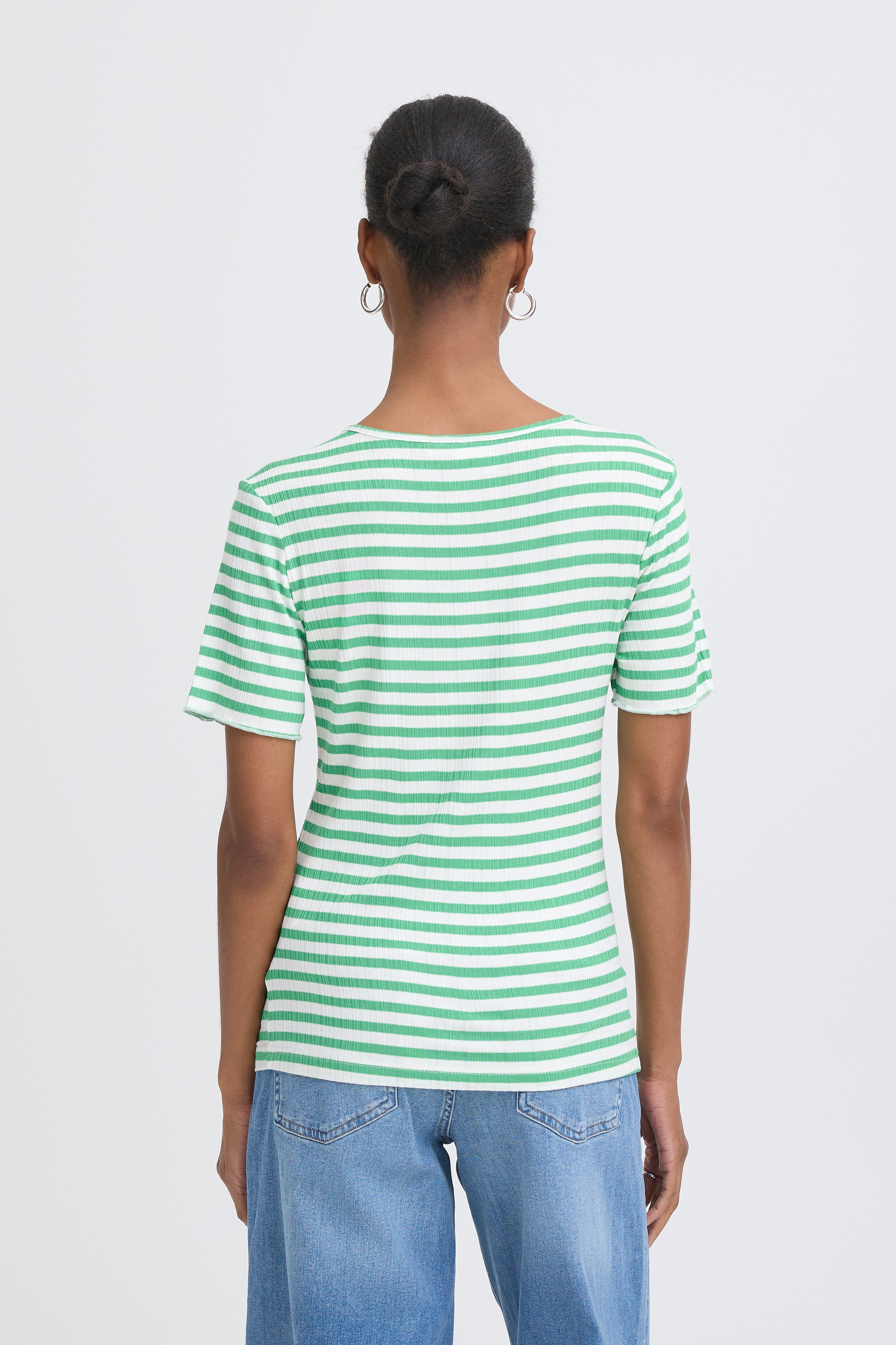 IHCELLA T-shirt LOOKBOOK BACK 20122818-900004588