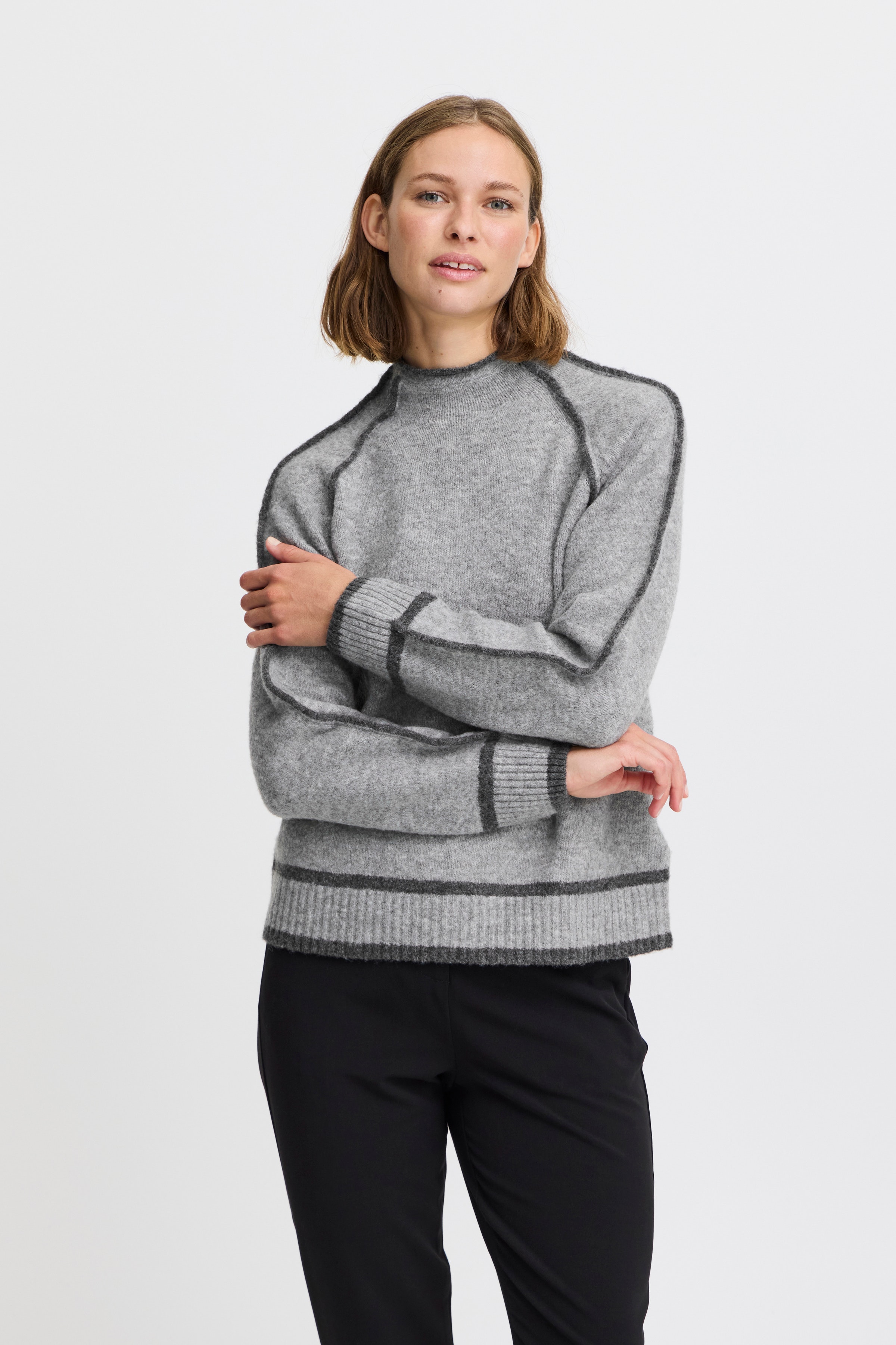 BYNINNA Pullover LOOKBOOK FRONT 20815680-200539