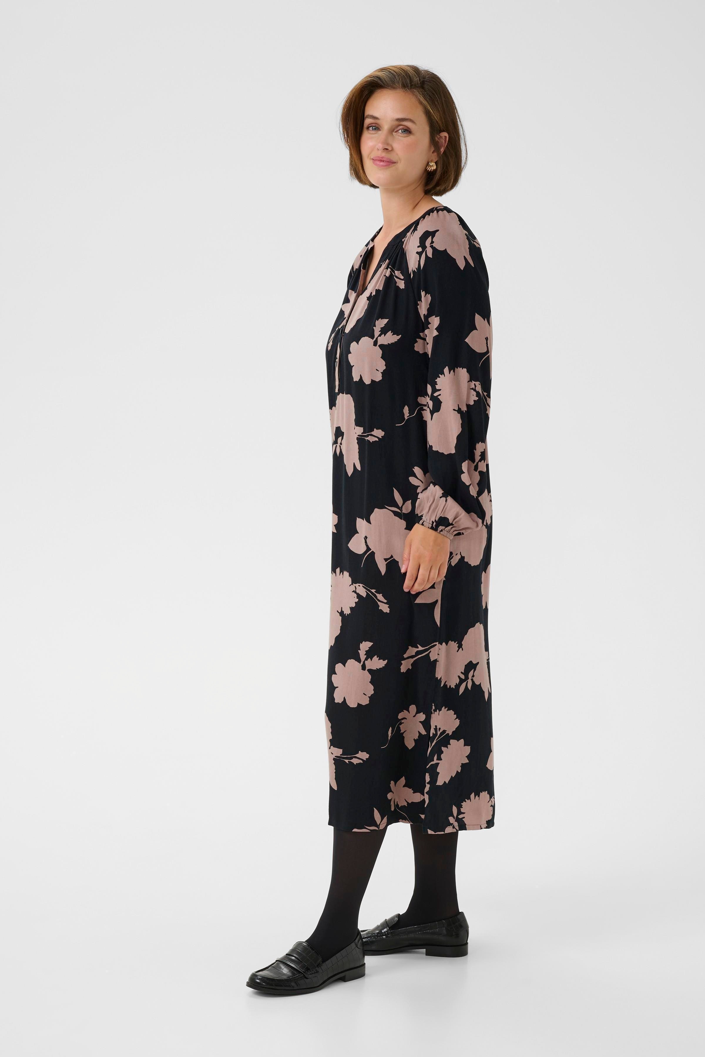 BPelisa Dress LOOKBOOK FRONT 40200046-108651