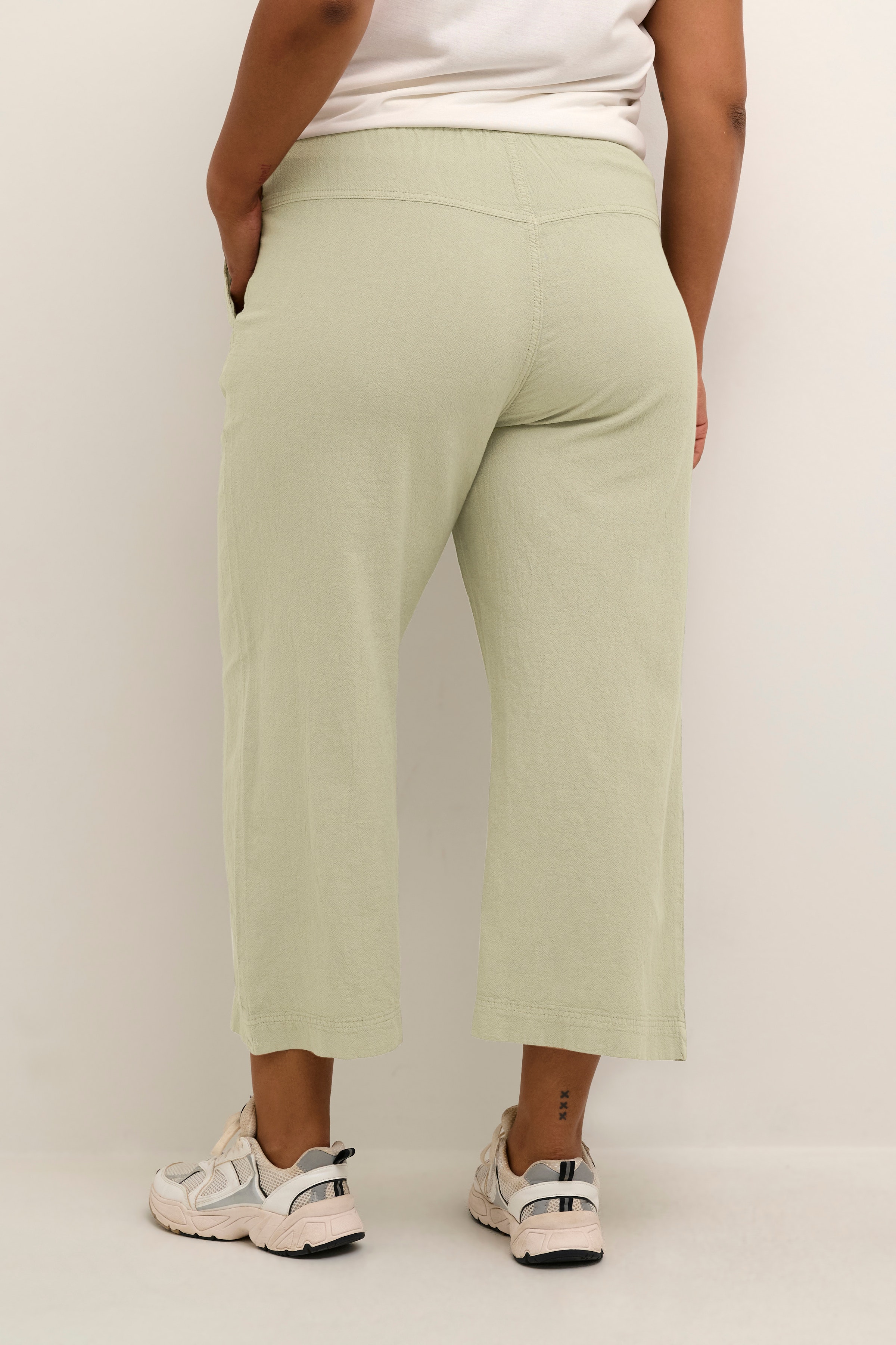 KCnana Culotte Trousers LOOKBOOK BACK 10581488-166008