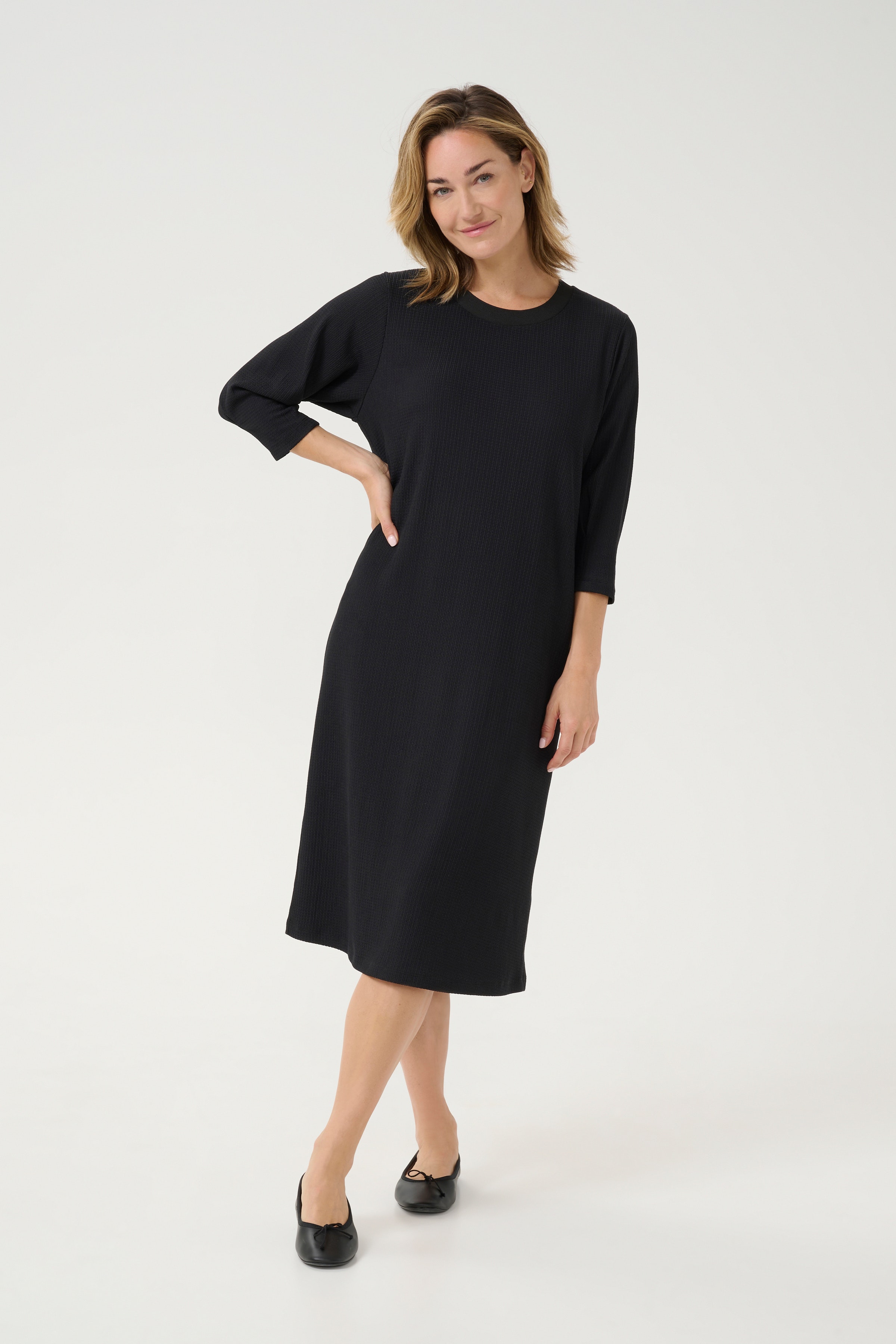 BPnella Klänning LOOKBOOK FRONT 10590799-100121B