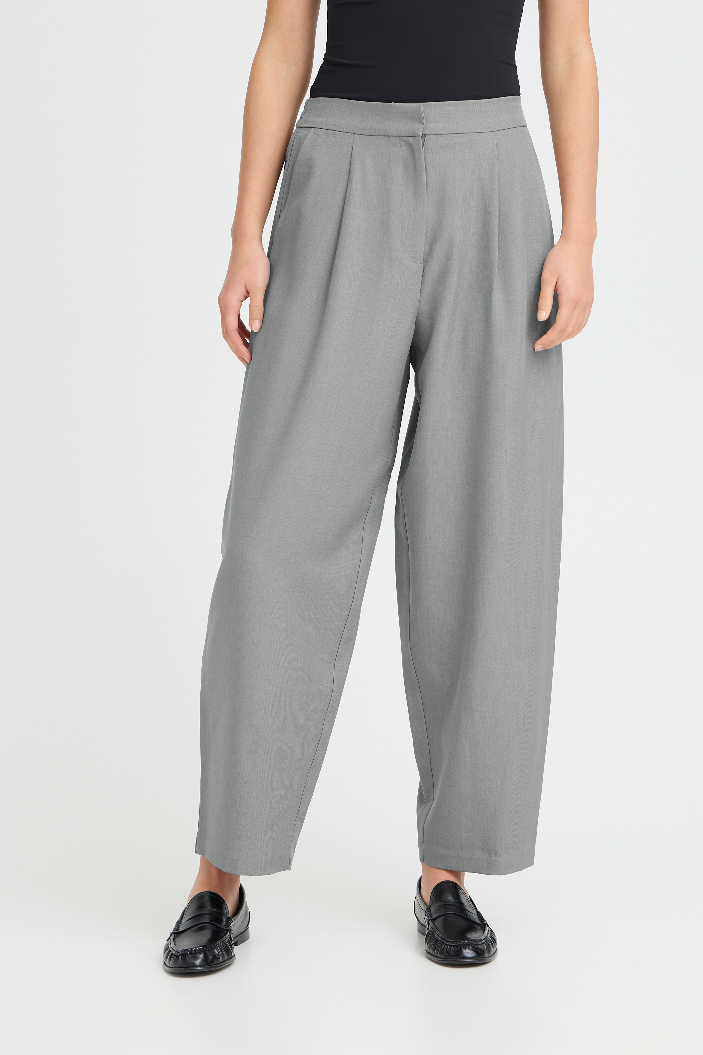 IHFAVA Barrel Trousers LOOKBOOK FRONT 20125681-200318