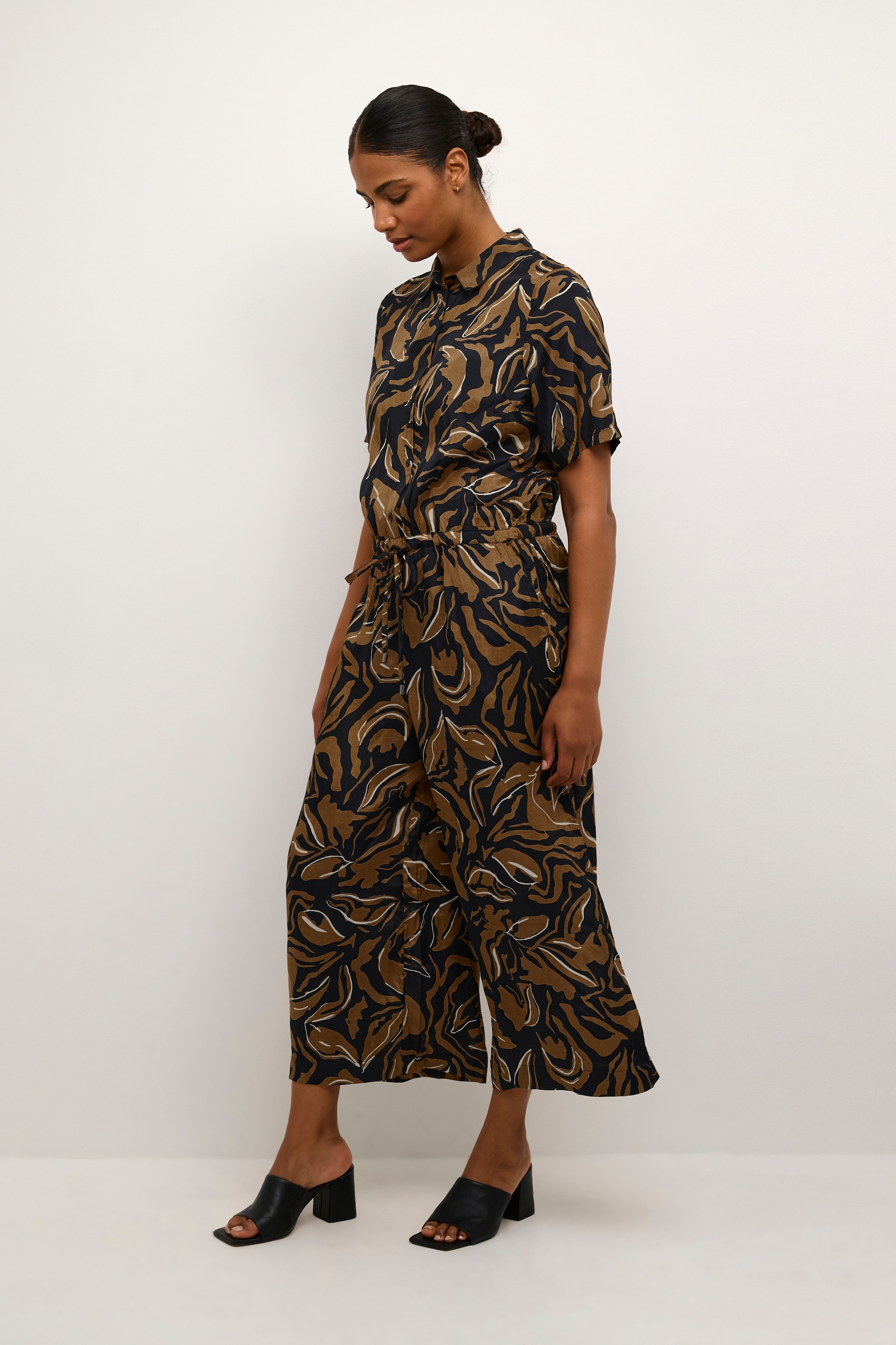 KAdorita Jumpsuit LOOKBOOK FRONT 10507717-104470