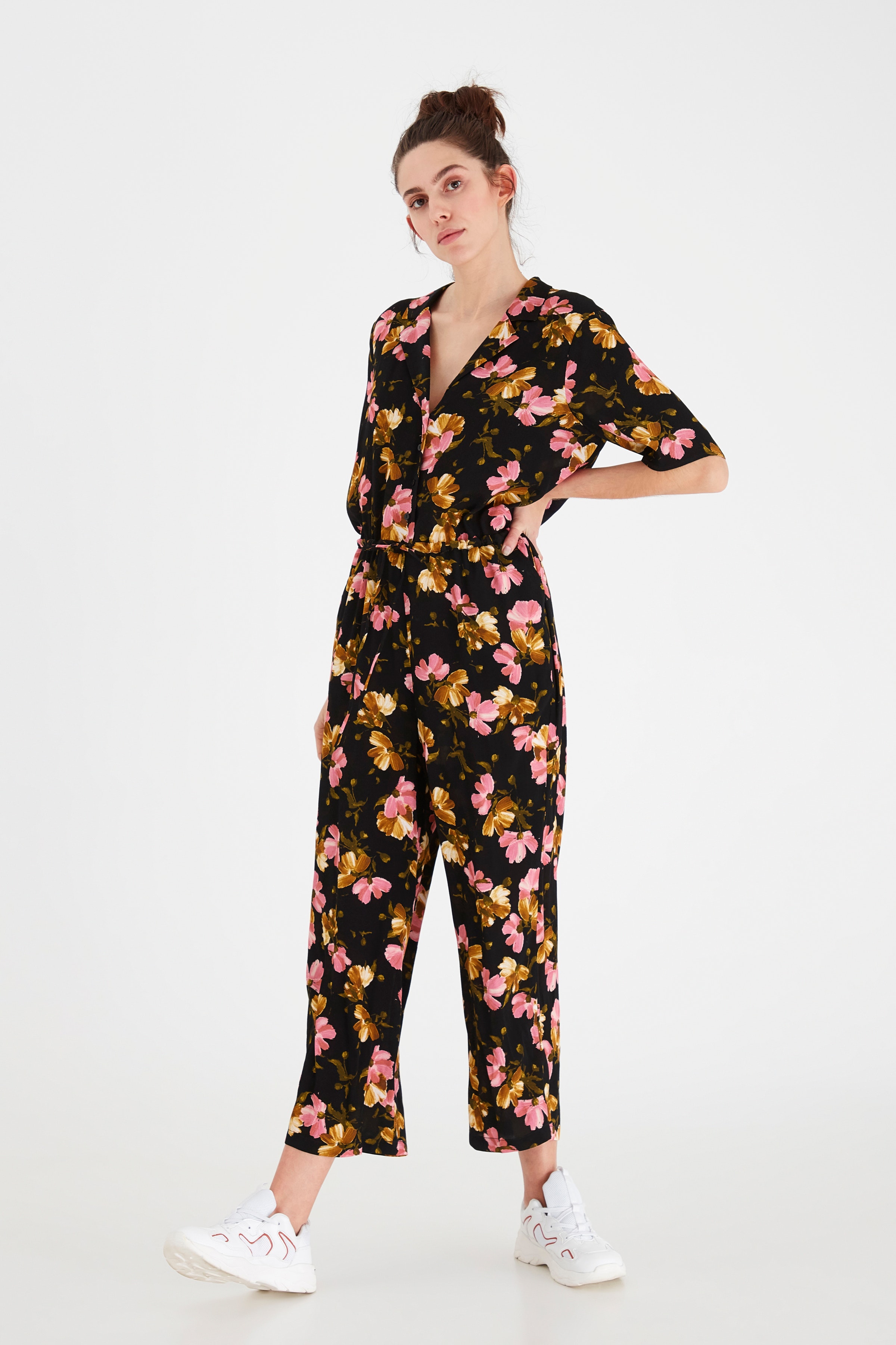Jumpsuit LOOKBOOK FRONT 20112204-194008