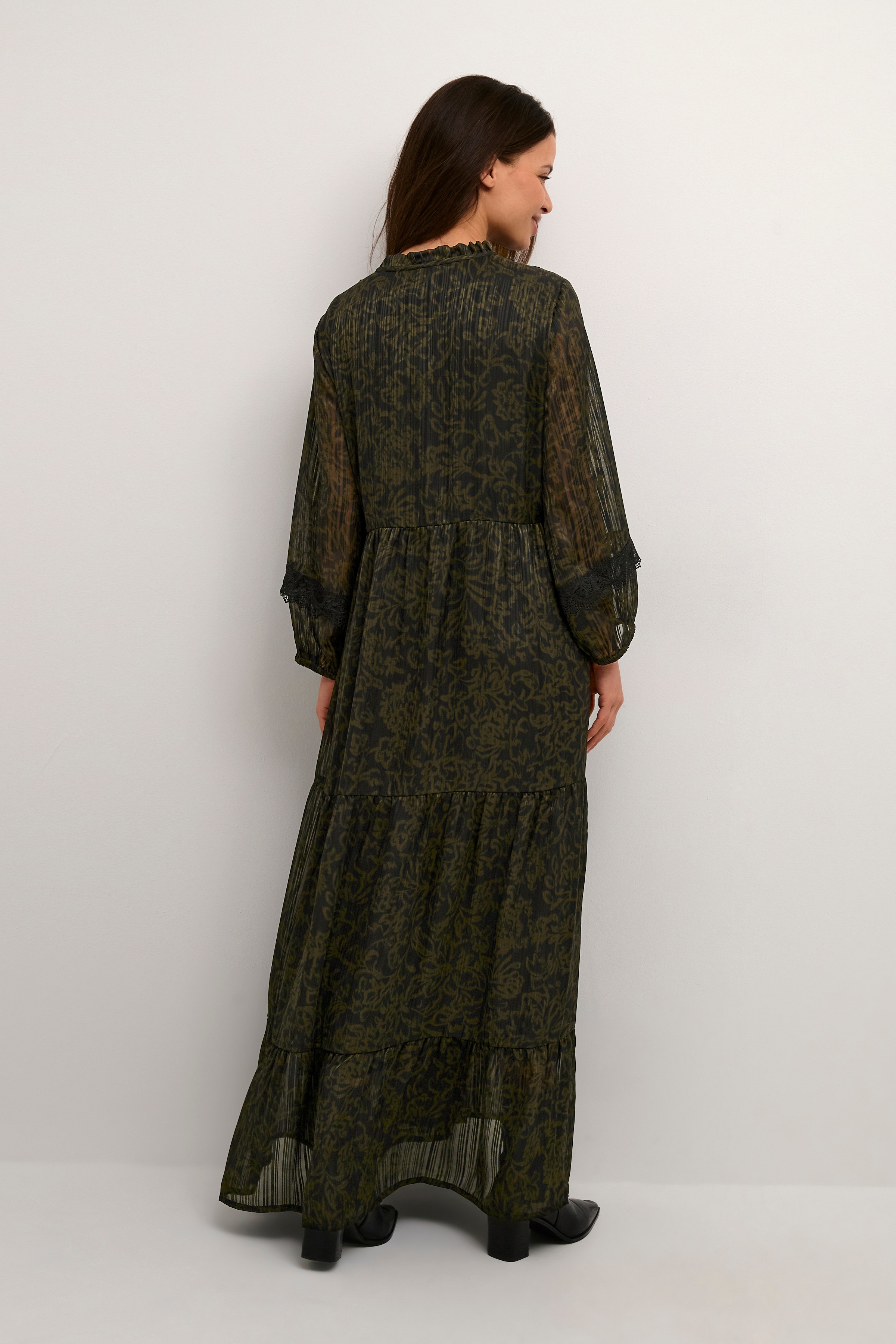 KAinga Kjole LOOKBOOK BACK 10507978-104996