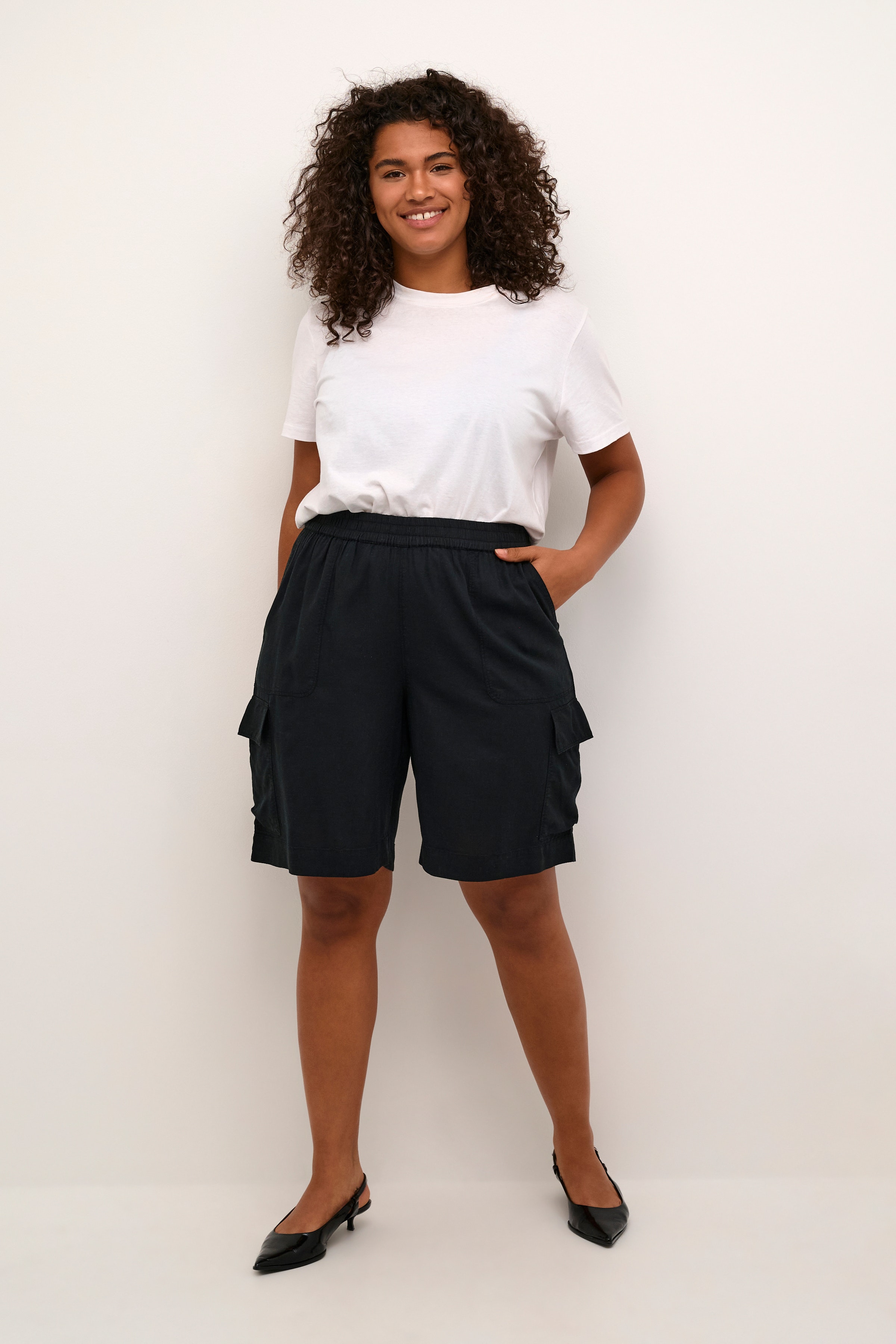 KCmille Linen shorts LOOKBOOK FRONT 10582217-100121