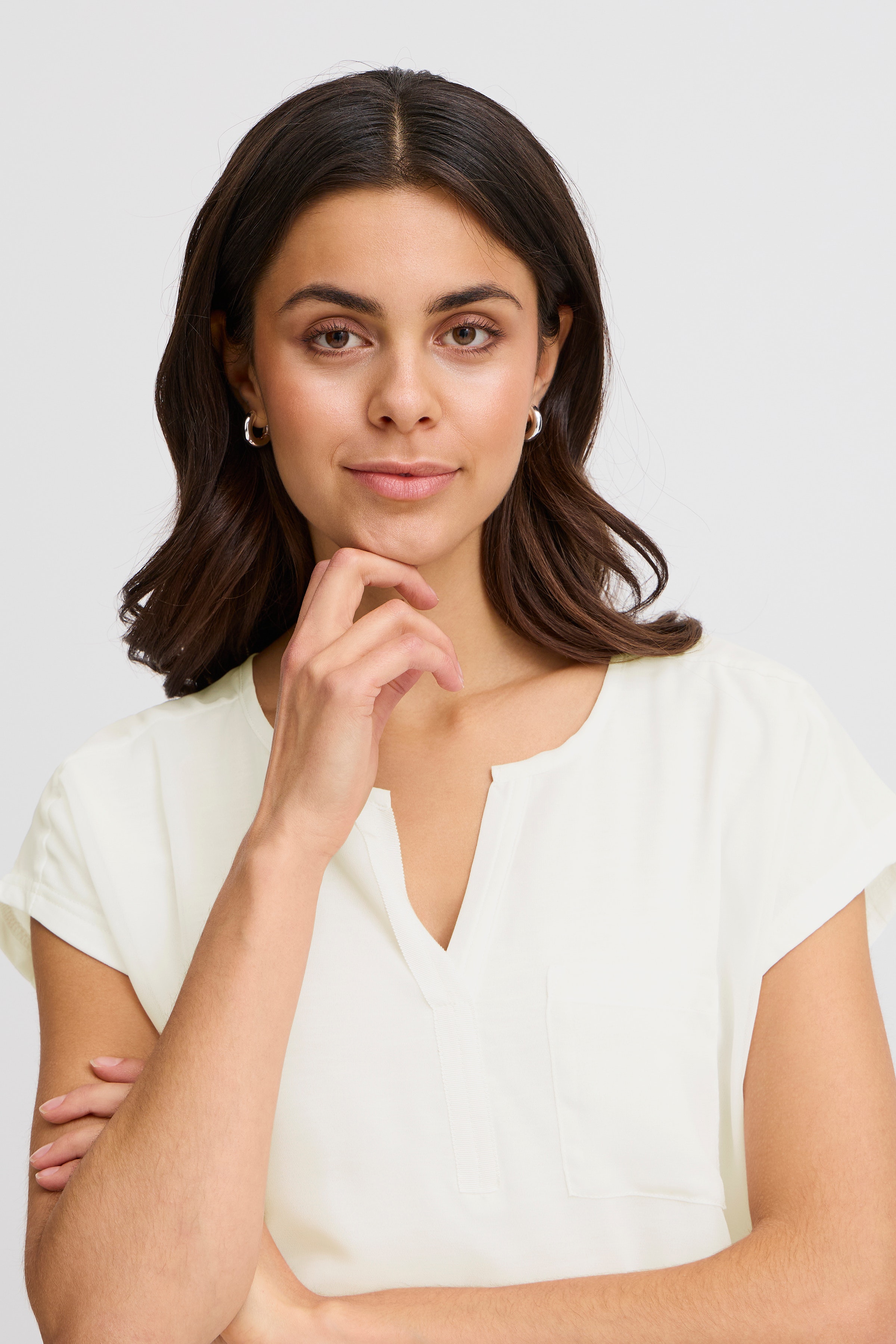 Kortermet bluse LOOKBOOK DETAIL 20603737-60010