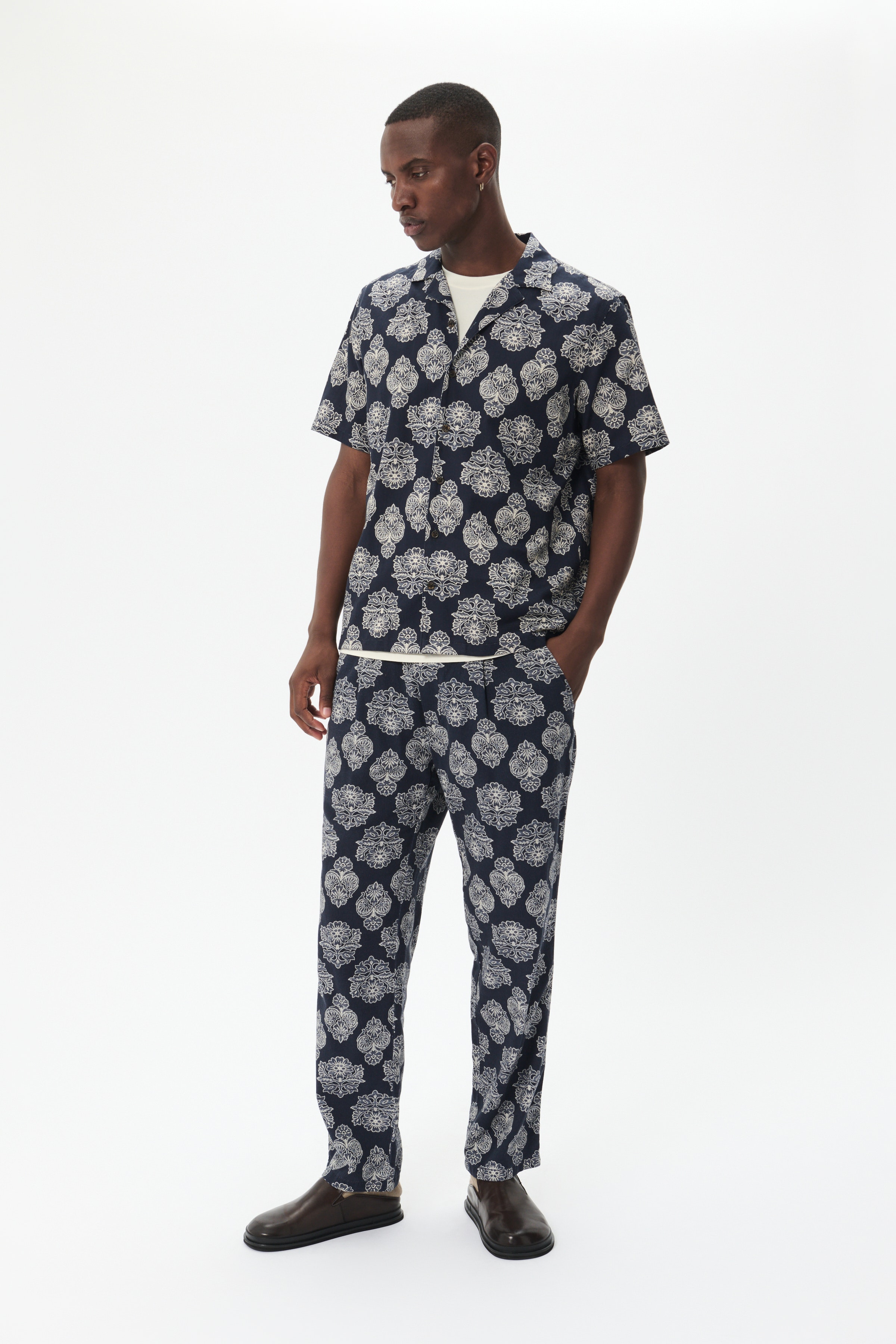 MAjay Trousers LOOKBOOK FRONT 30207818-194011