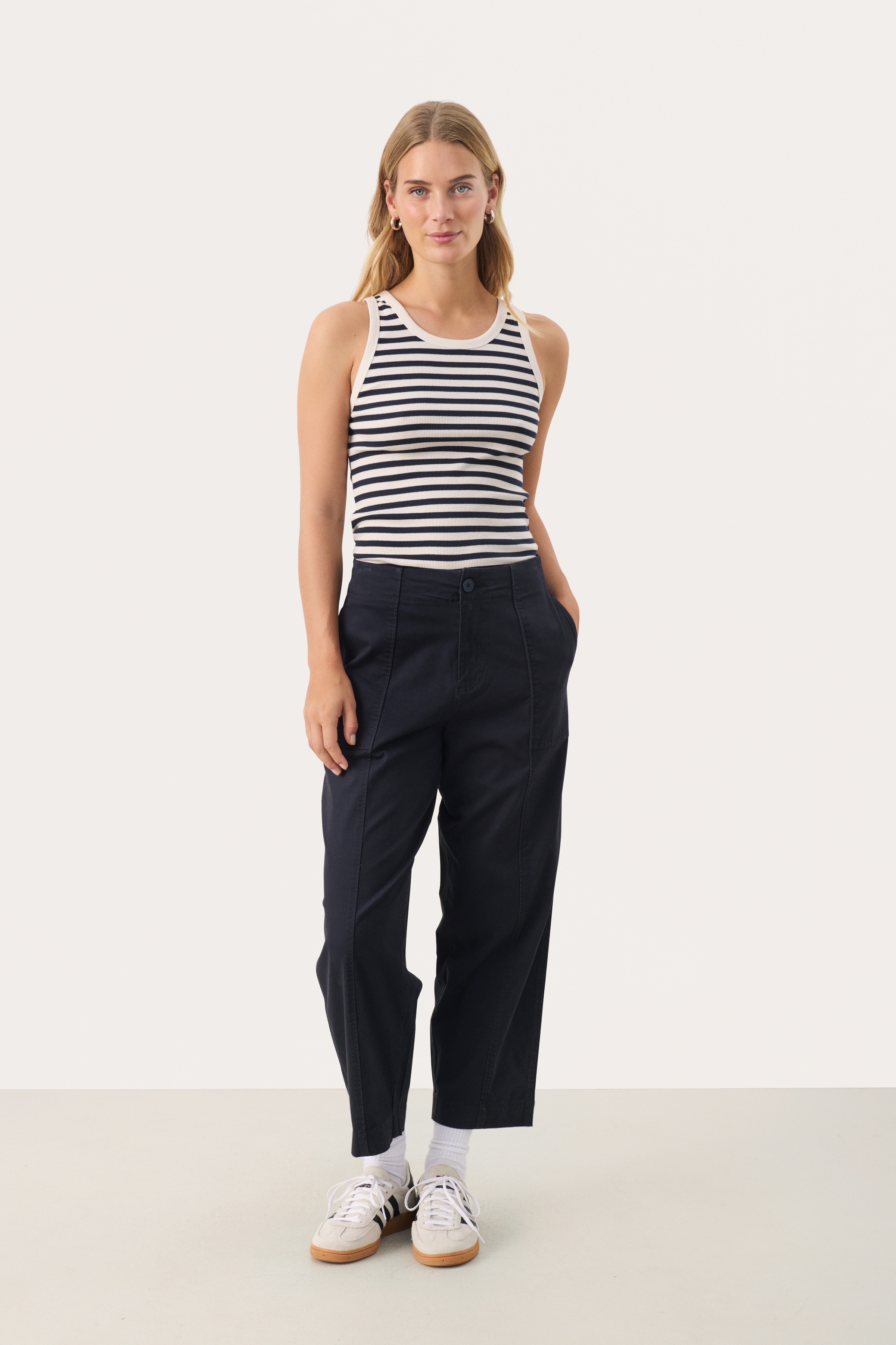 NettaPW Trousers LOOKBOOK FRONT 30309489-194013