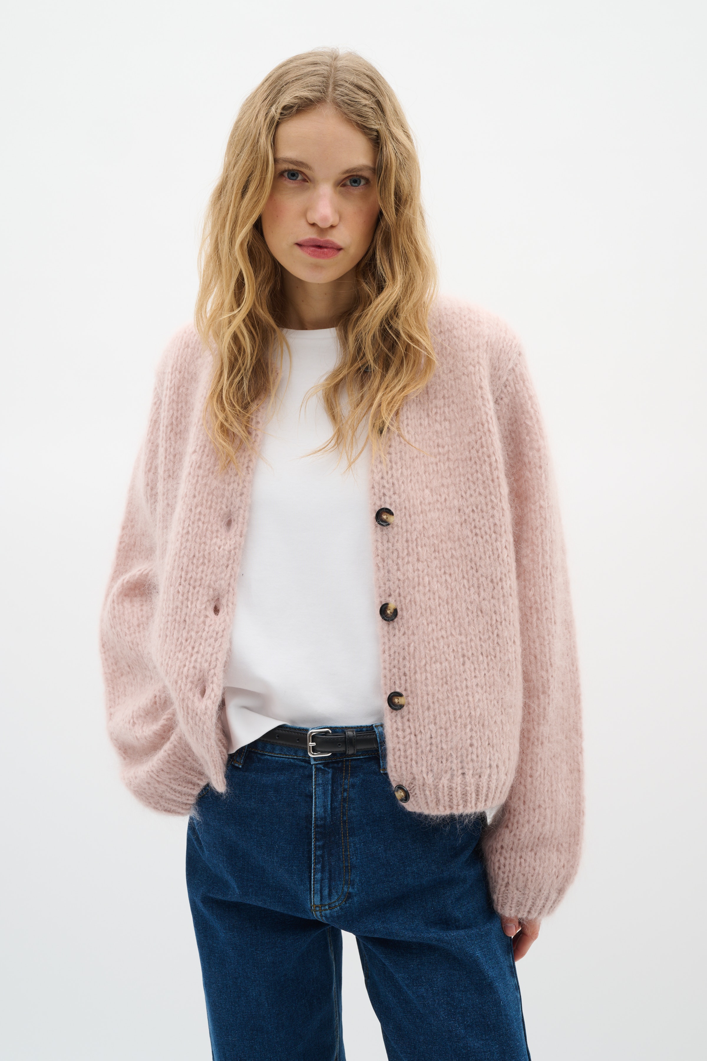 JetraIW Mohair Cardigan LOOKBOOK FRONT 30109620-161509