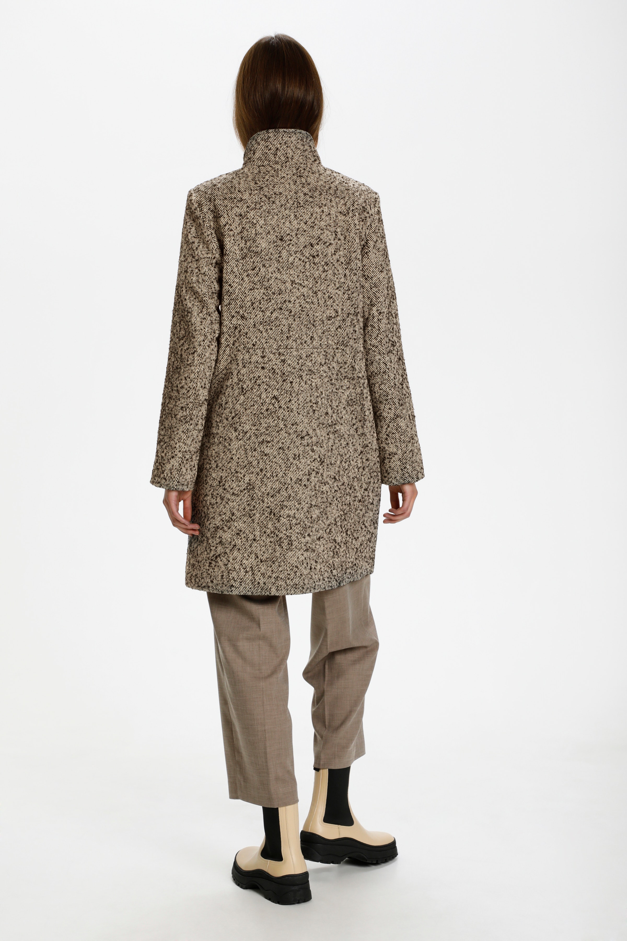 SLStockholm Twill Coat

 LOOKBOOK BACK 30405552-300839