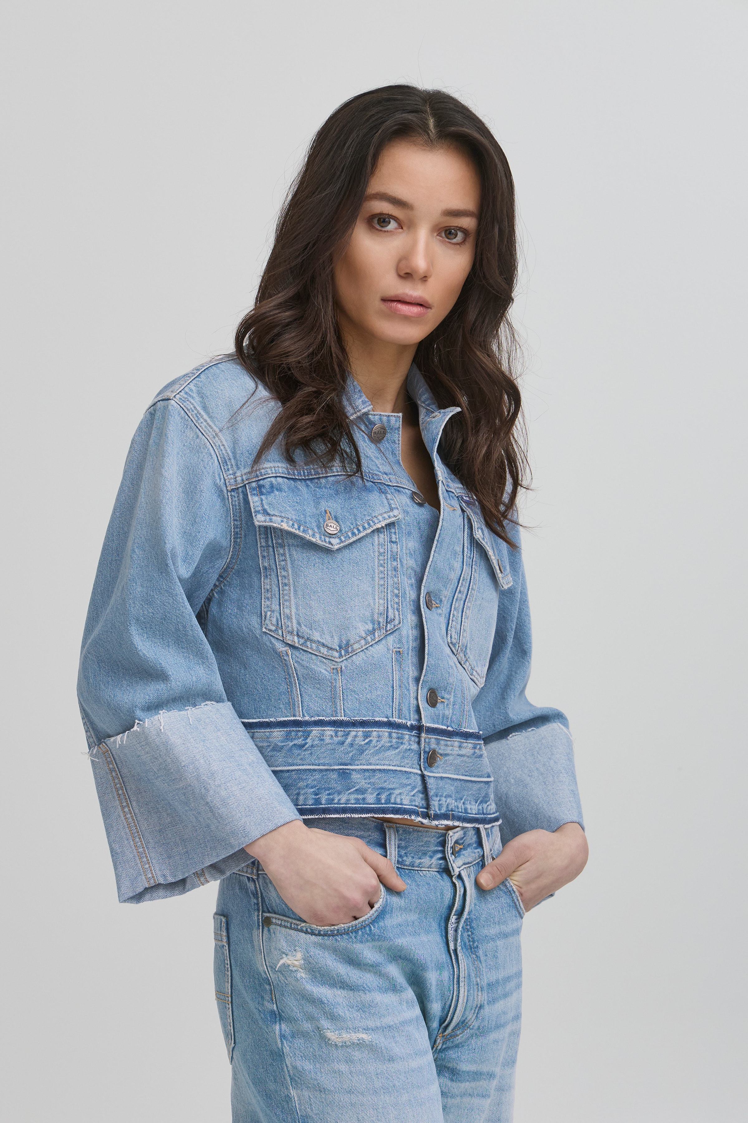 BASERAFINA kort jack LOOKBOOK FRONT 50405169-204625