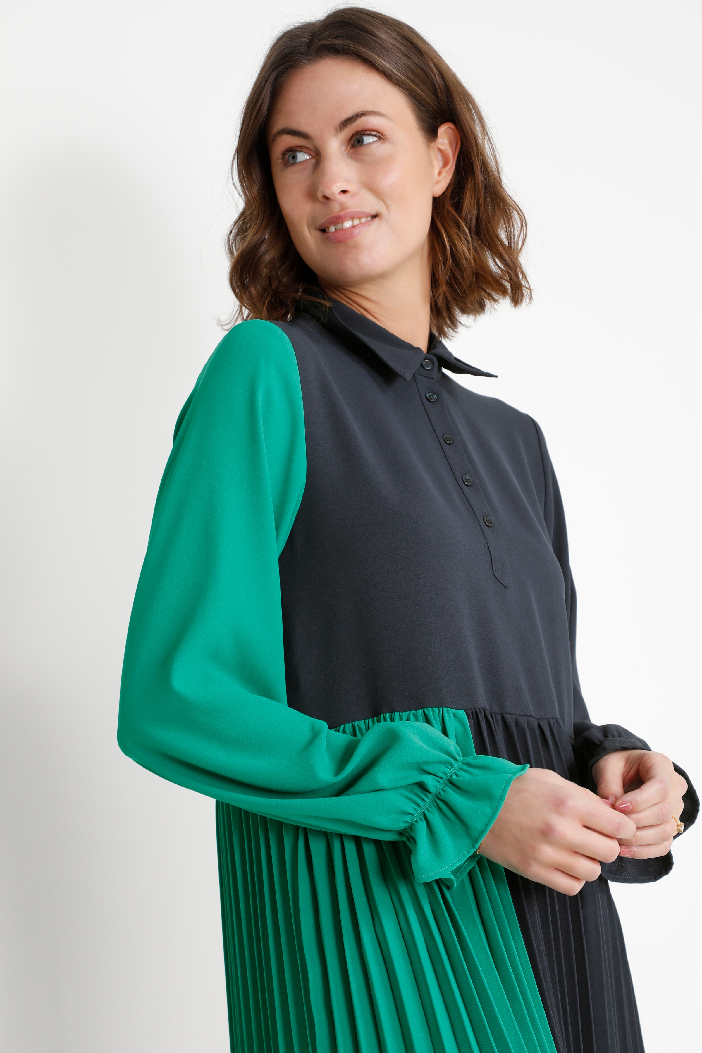 CUbetty Dress LOOKBOOK DETAIL 50108039-194011