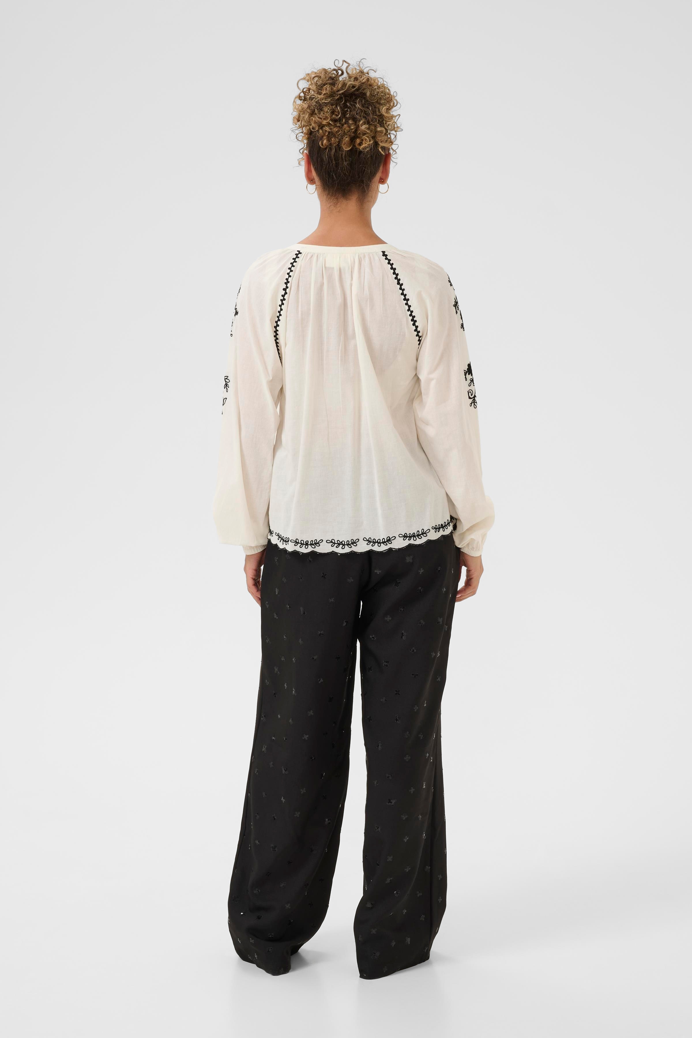 CRSarah Blouse LOOKBOOK BACK 10614414-110701