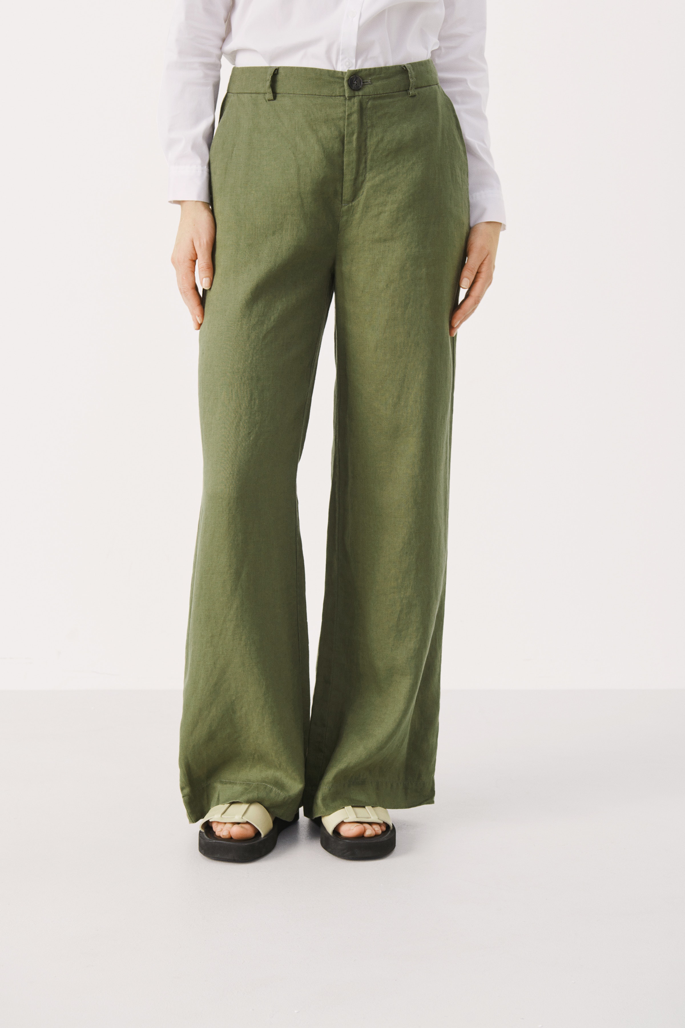 NinnesPW Linen trousers LOOKBOOK FRONT 30307724-190510