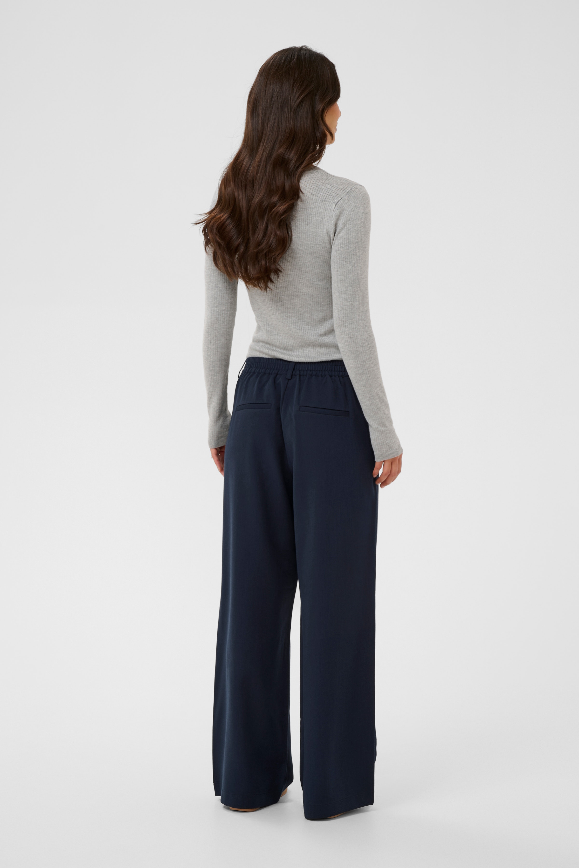KAoba Trousers LOOKBOOK BACK 10511085-194020