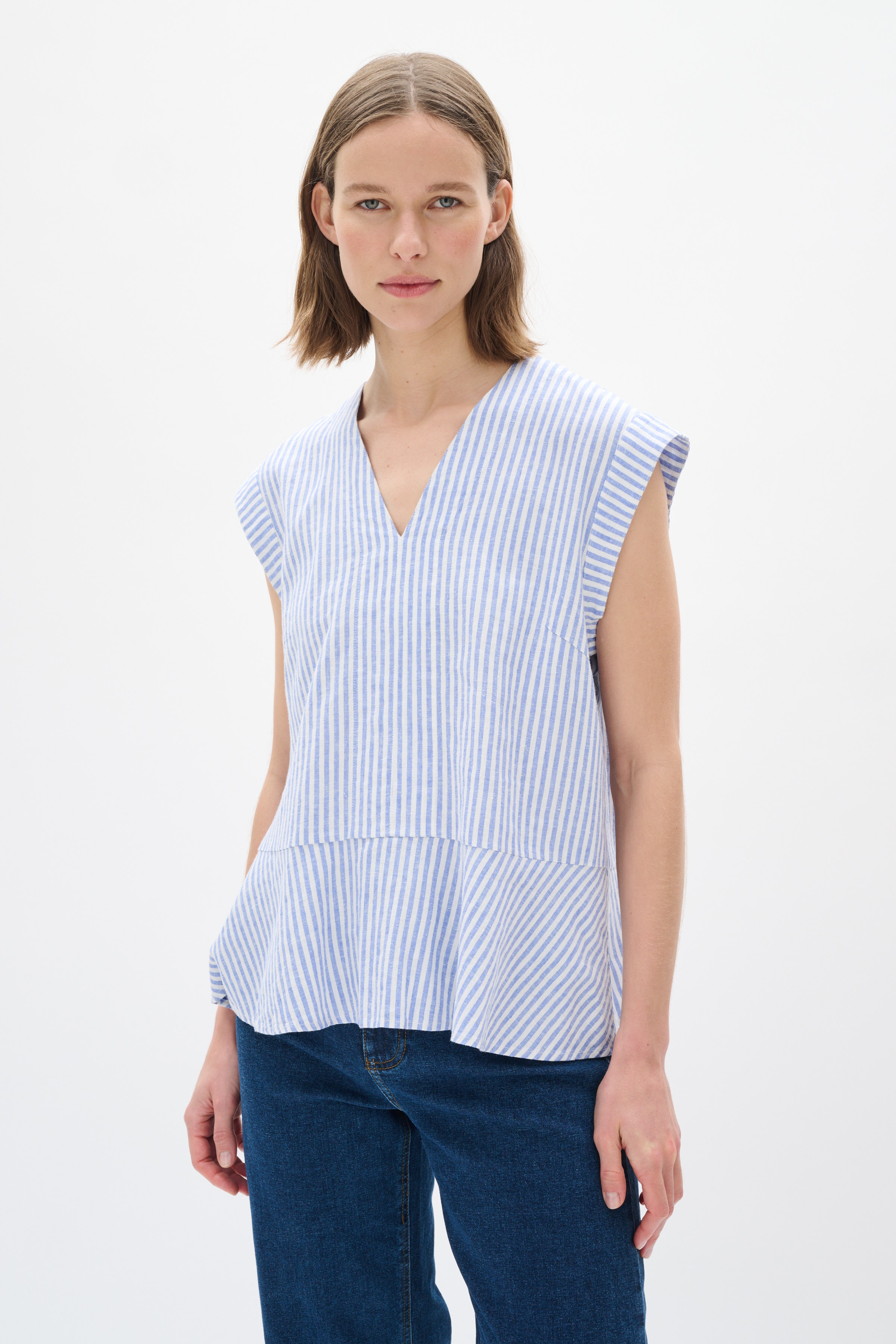 RimoneIW Linne Top LOOKBOOK FRONT 30110361-300012