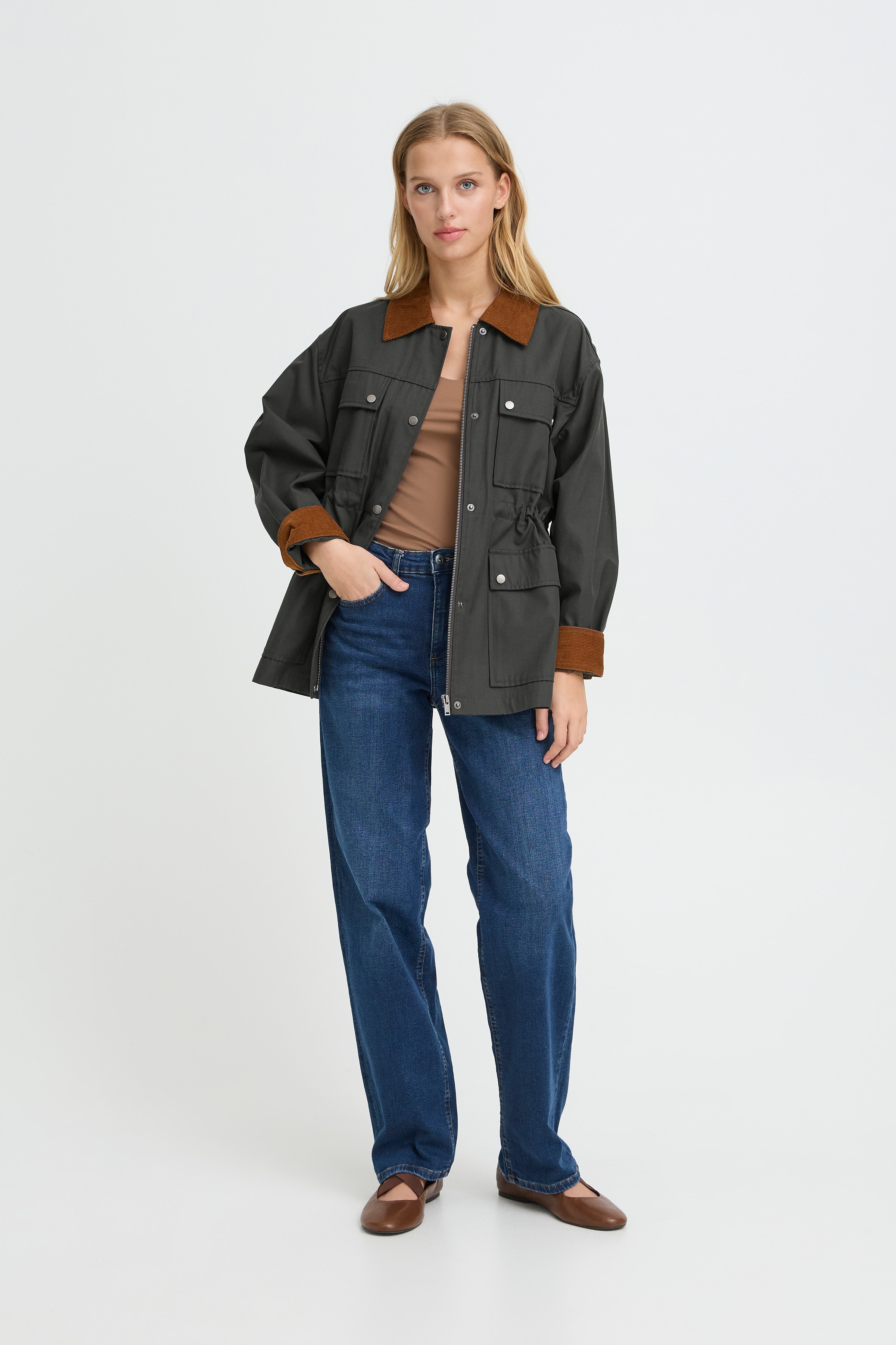 IHEDIMO Outerwear LOOKBOOK FRONT 20124893-190000