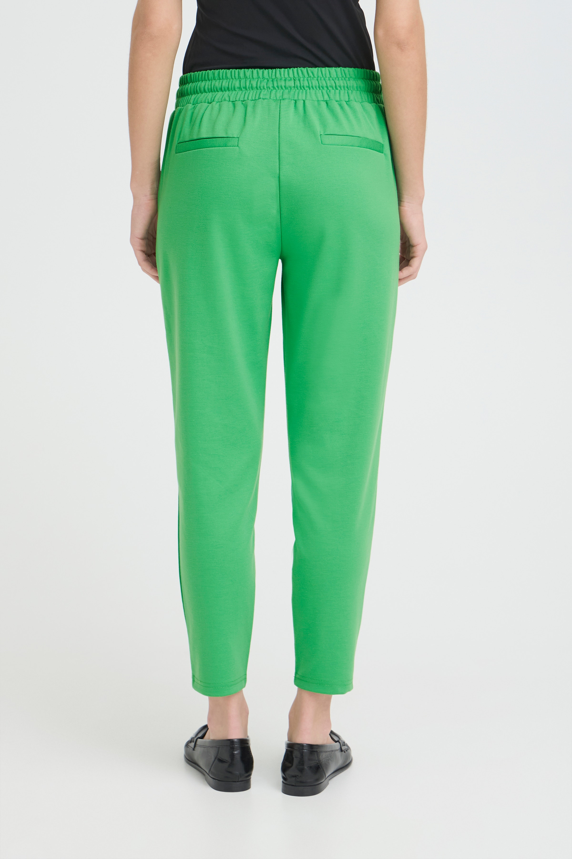 IHKATE Hose LOOKBOOK BACK 20104757-166138