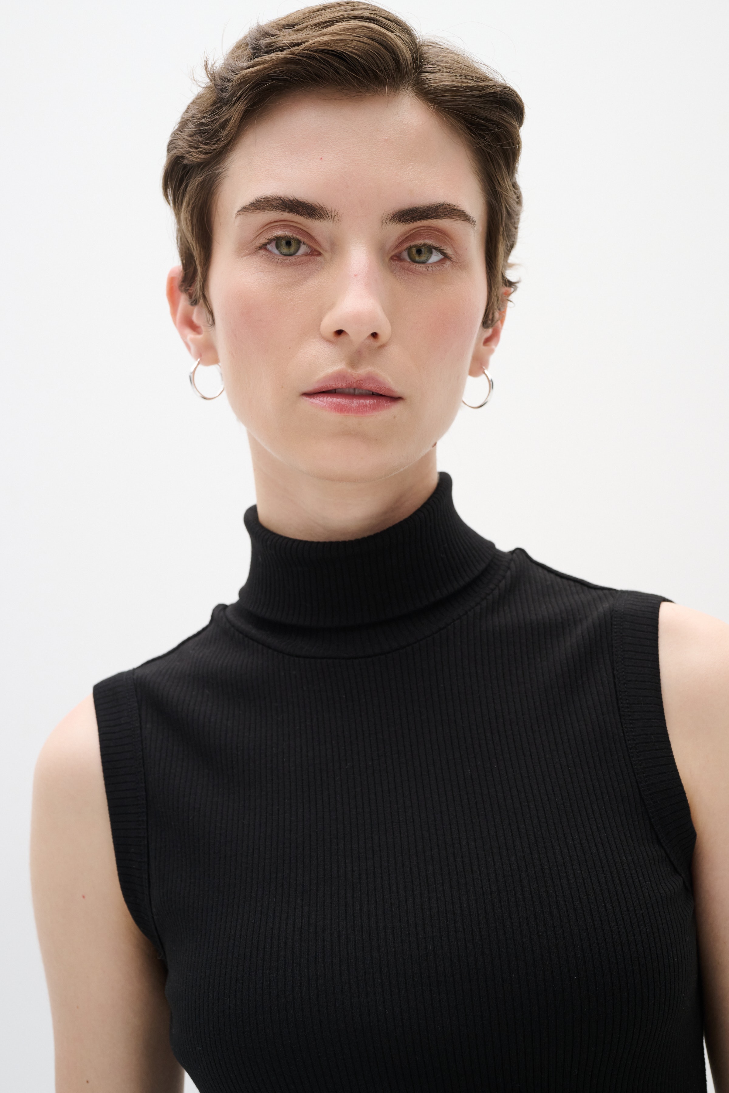 DAGNAIW Turtleneck TOP LOOKBOOK DETAIL 30106690-194008