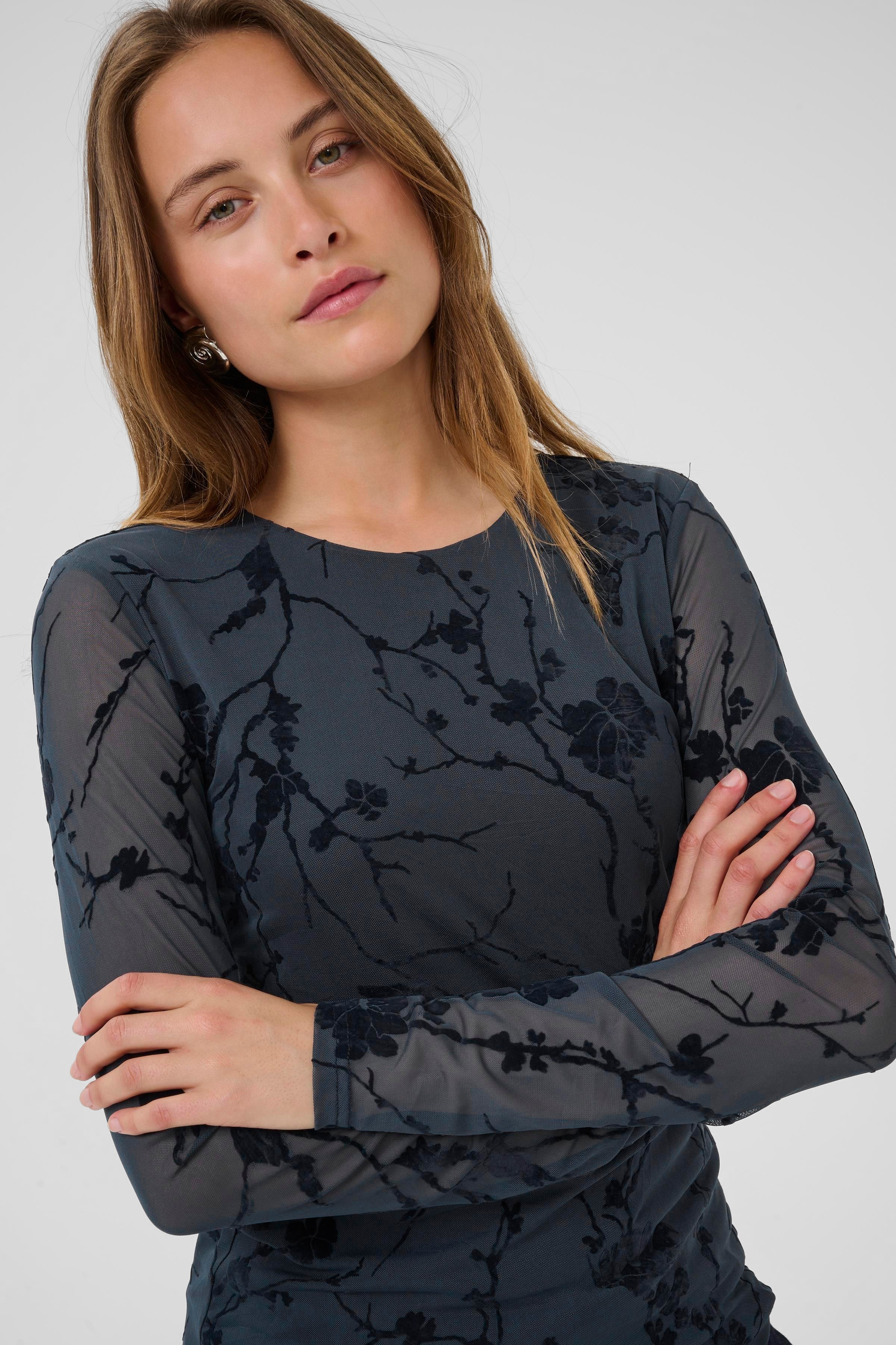 CUpalida Mesh blouse LOOKBOOK DETAIL 50112460-194011