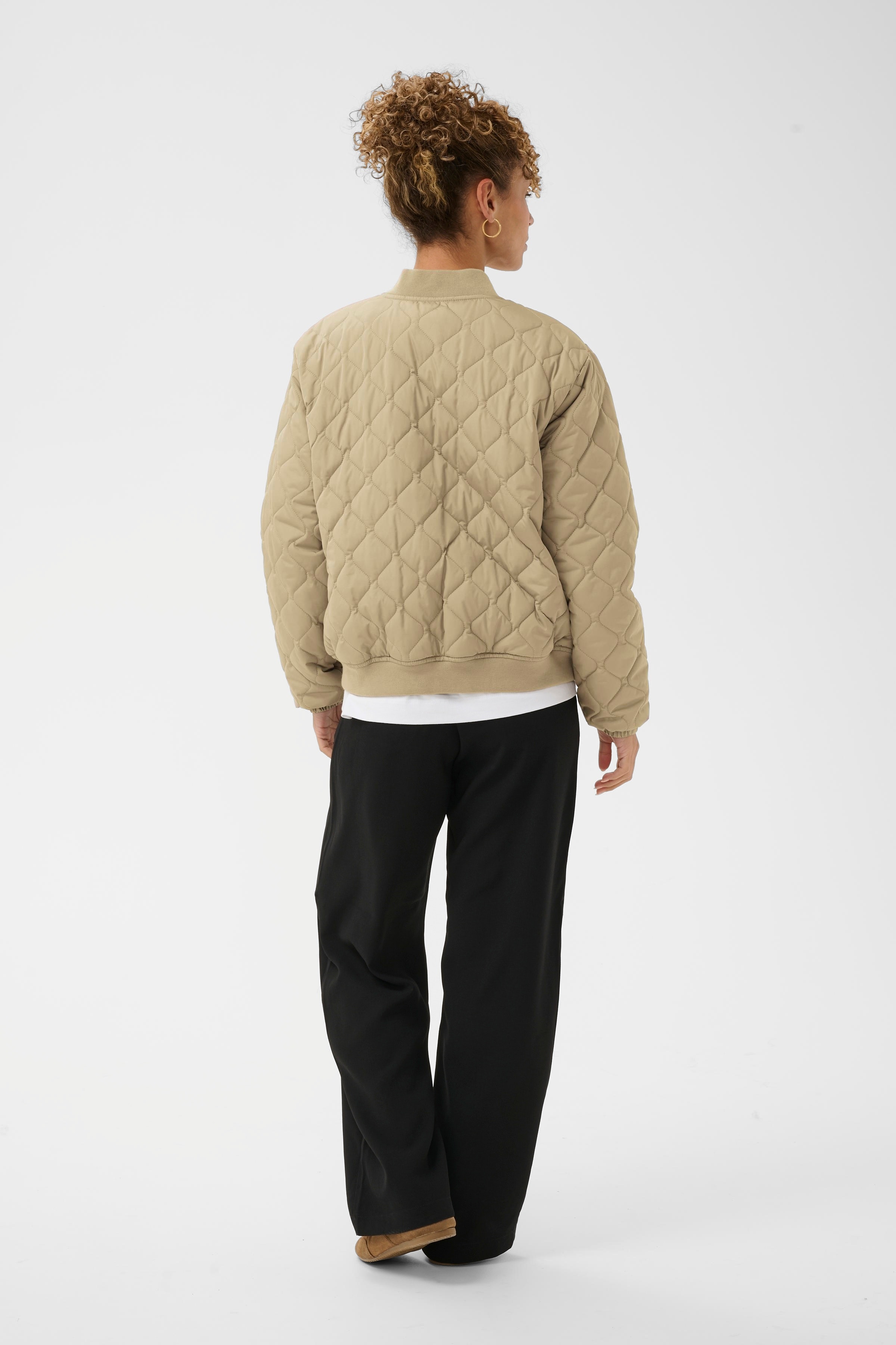 CRArwen Bomber jacket LOOKBOOK BACK 10613653-171312