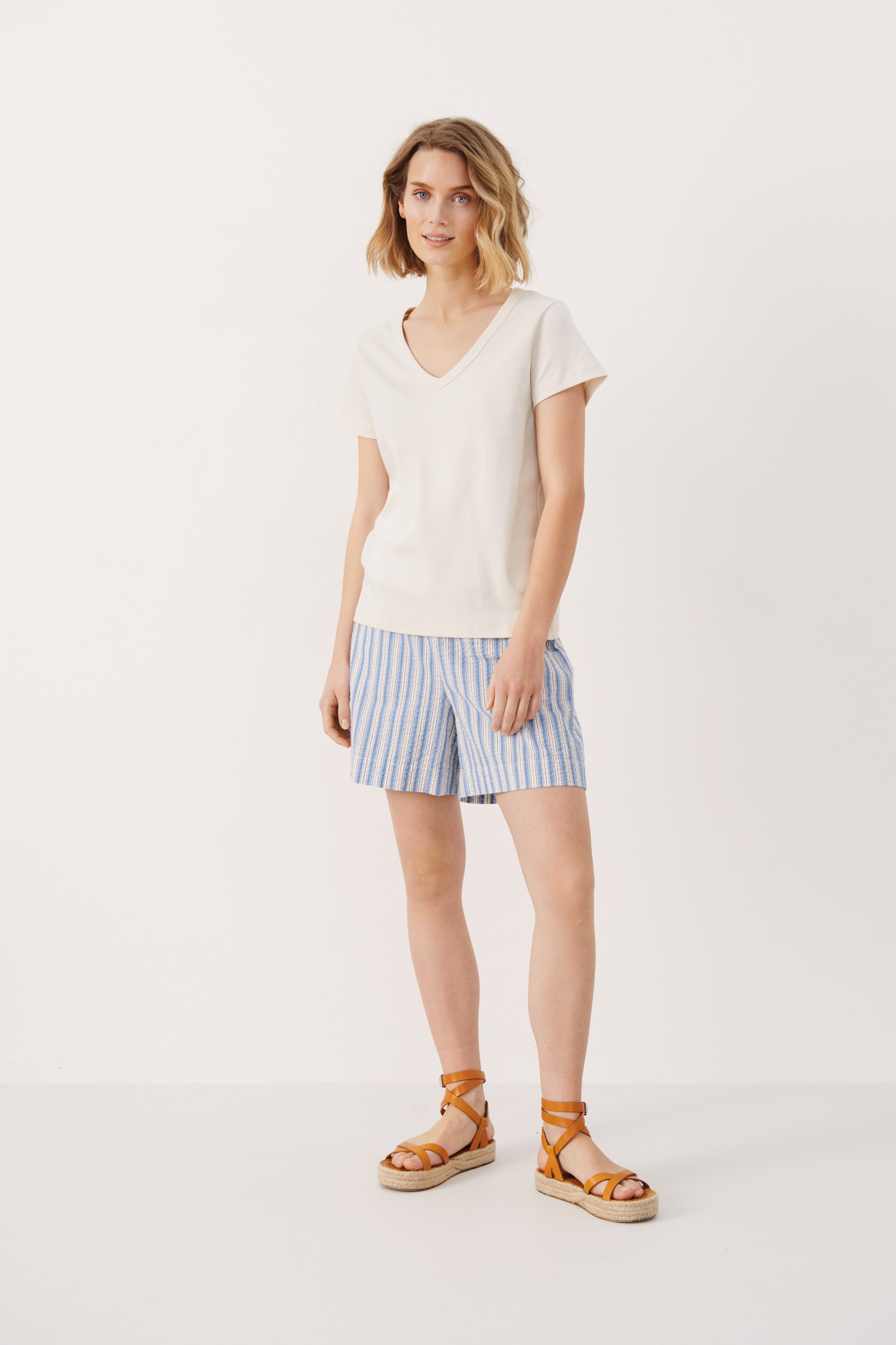 RatansPW T-shirt LOOKBOOK FRONT 30307022-120304