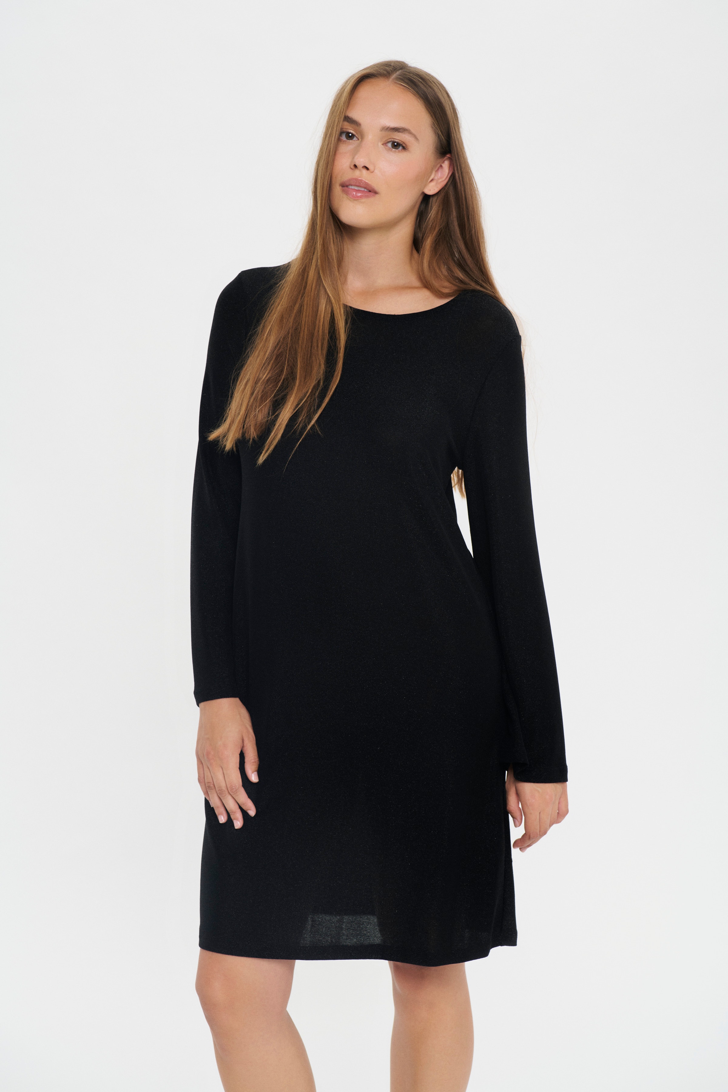 NoriaSZ Kjole LOOKBOOK FRONT 30514629-193911