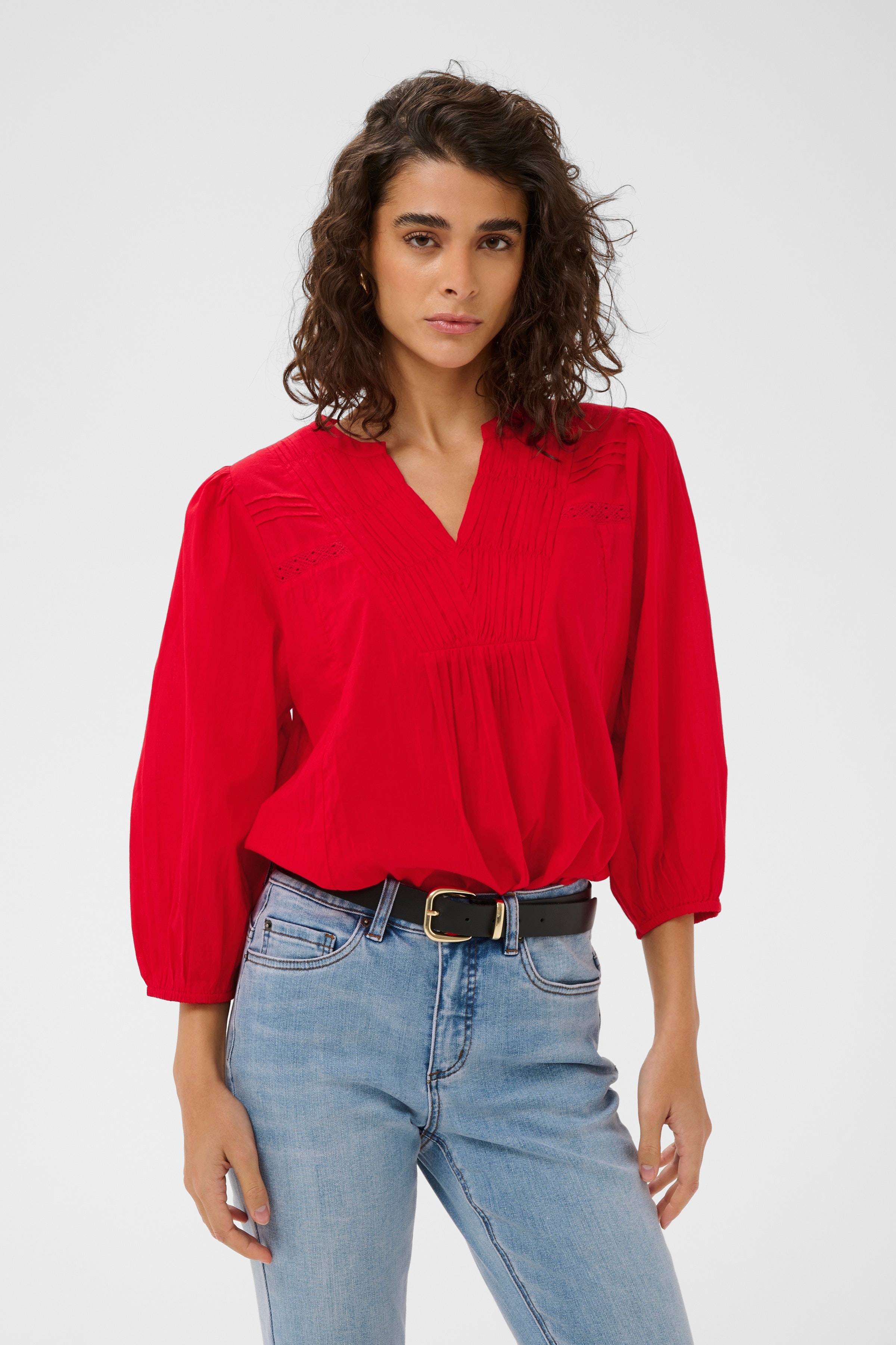 KAkarli Blouse LOOKBOOK FRONT 10511924-191664