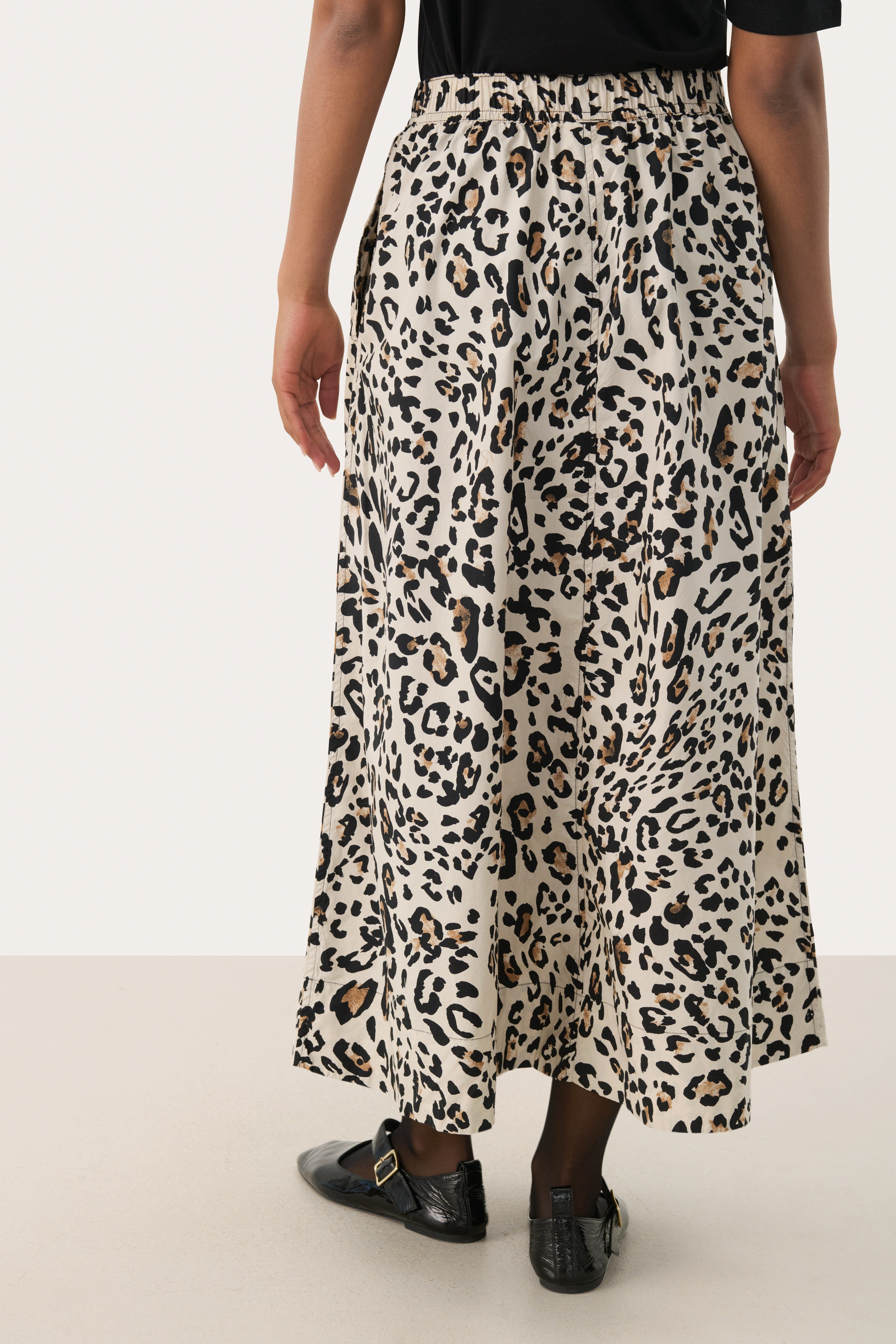 InginaPW Rok LOOKBOOK FRONT 30309819-303964