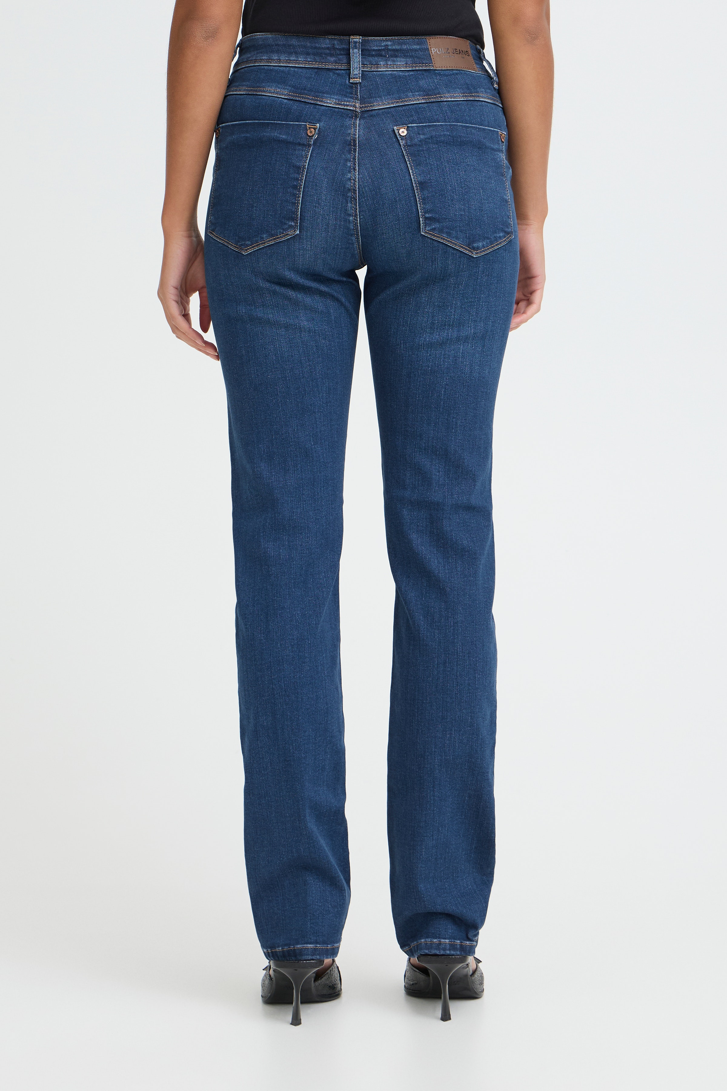 PZSANDRA Hw Jeans Straight Leg LOOKBOOK BACK 50205860-200005