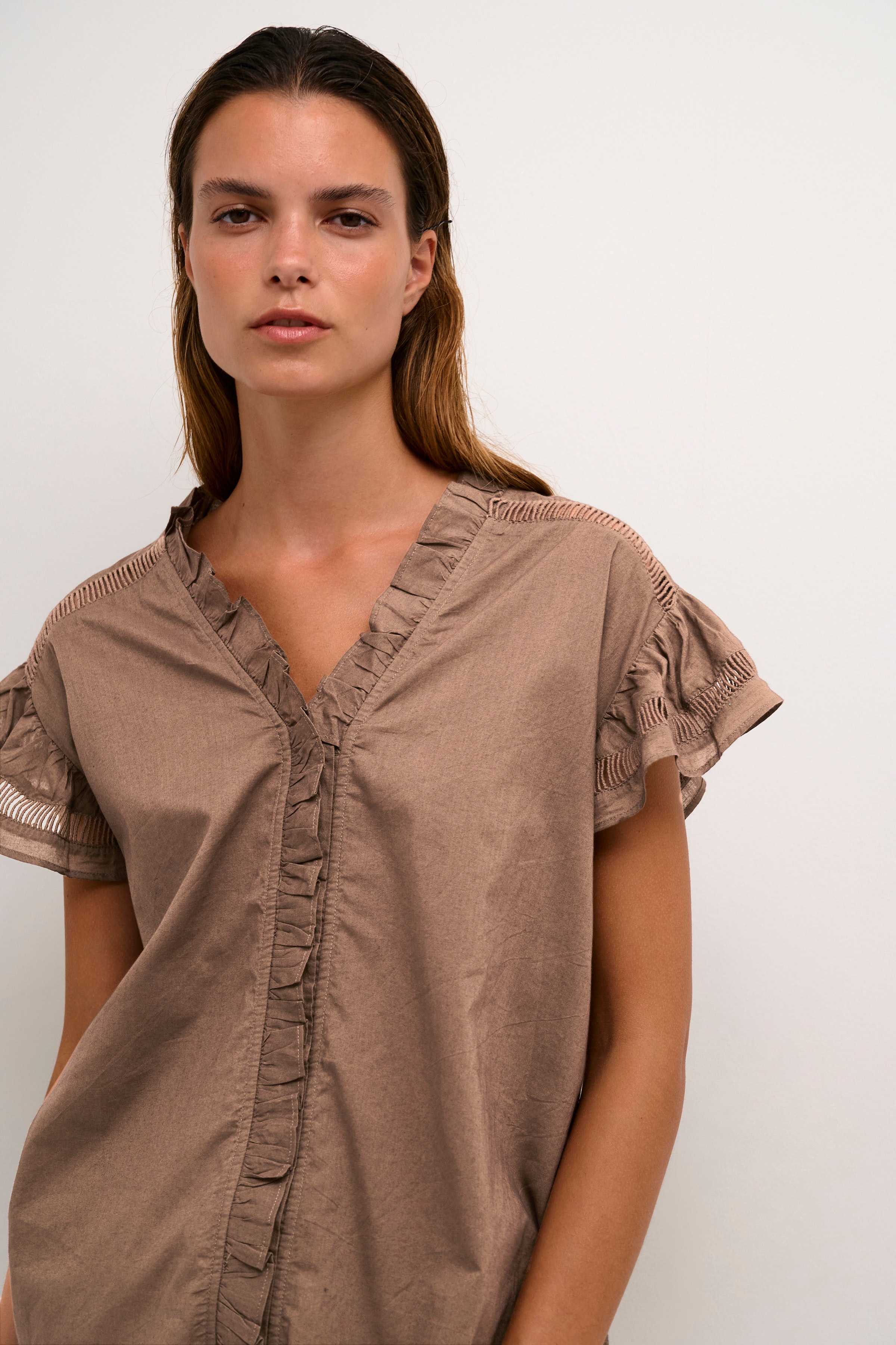 OmmiKB Blouse LOOKBOOK DETAIL 10104993-190809