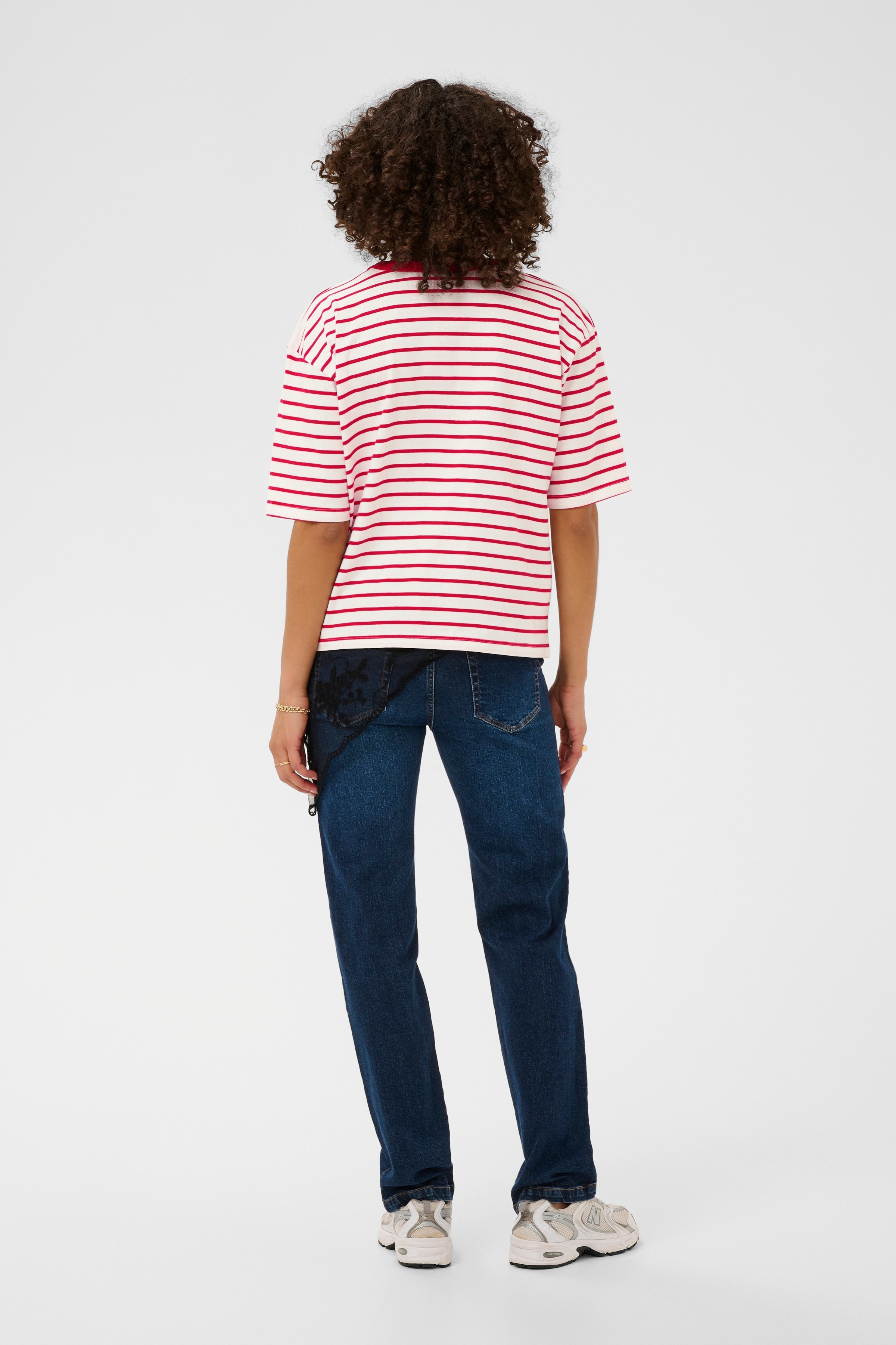 KAcara T-shirt LOOKBOOK BACK 10511913-109615