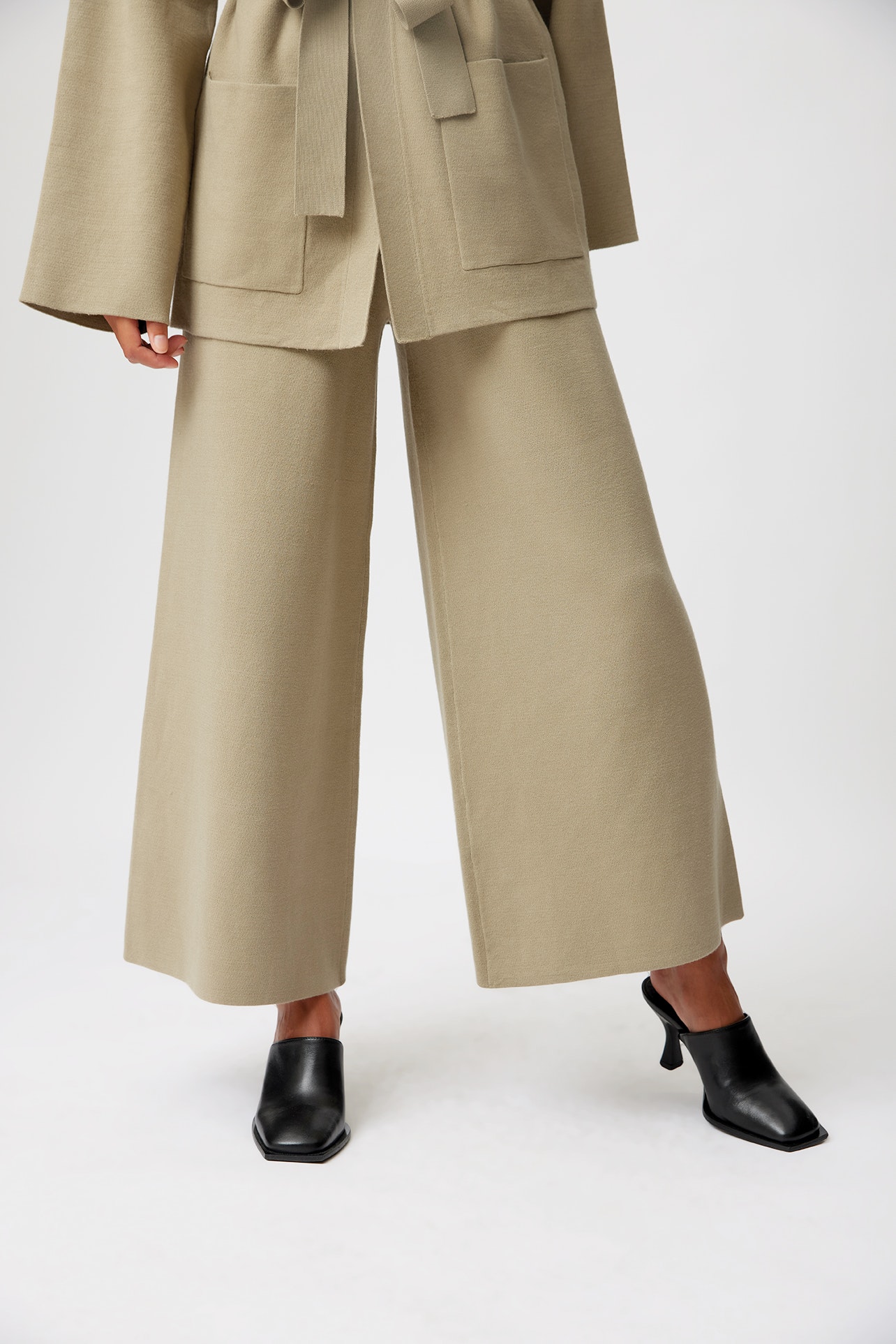 TalliGZ Trousers LOOKBOOK FRONT 10905126-170619