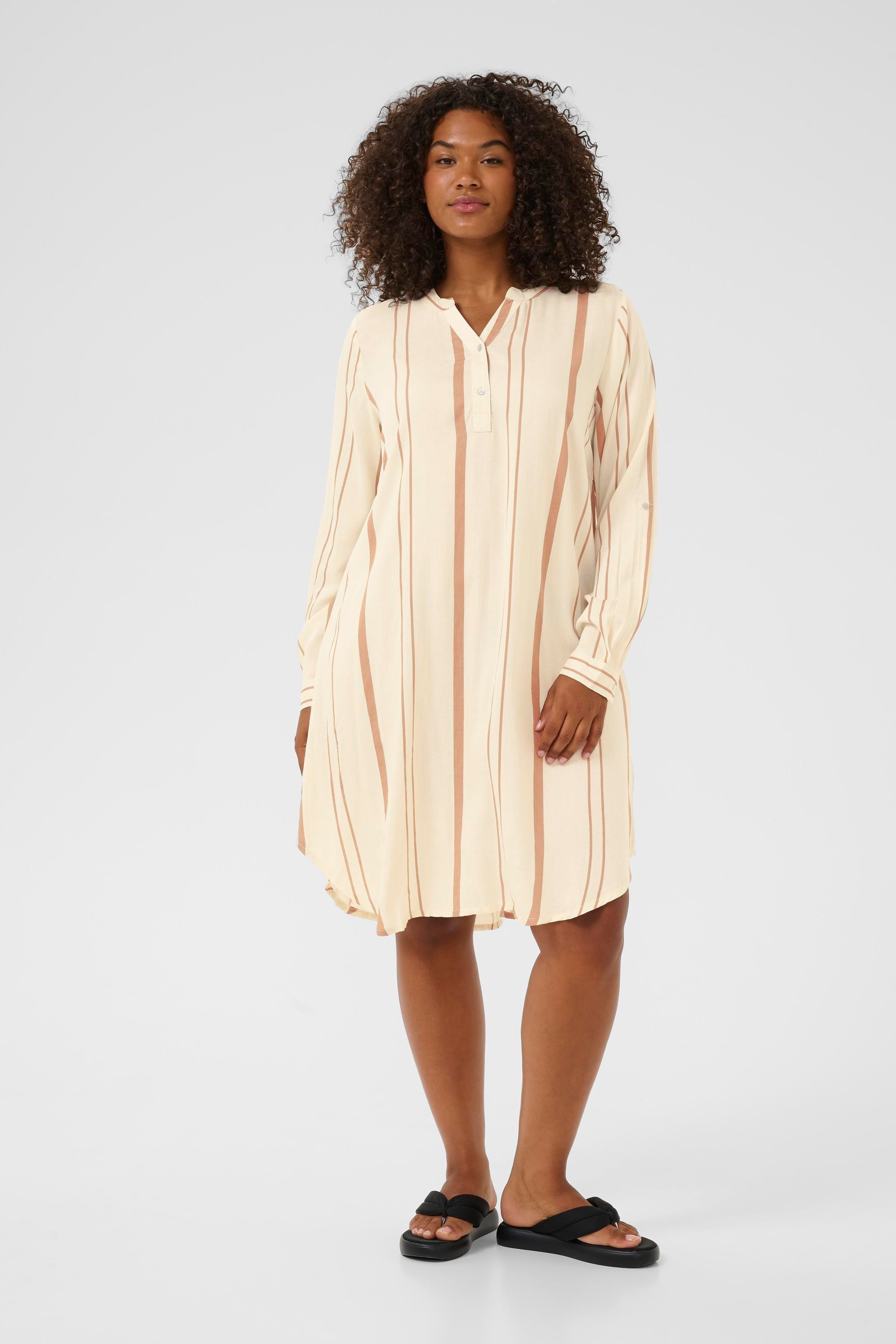 KCmilana Dress LOOKBOOK FRONT 10580625-108217