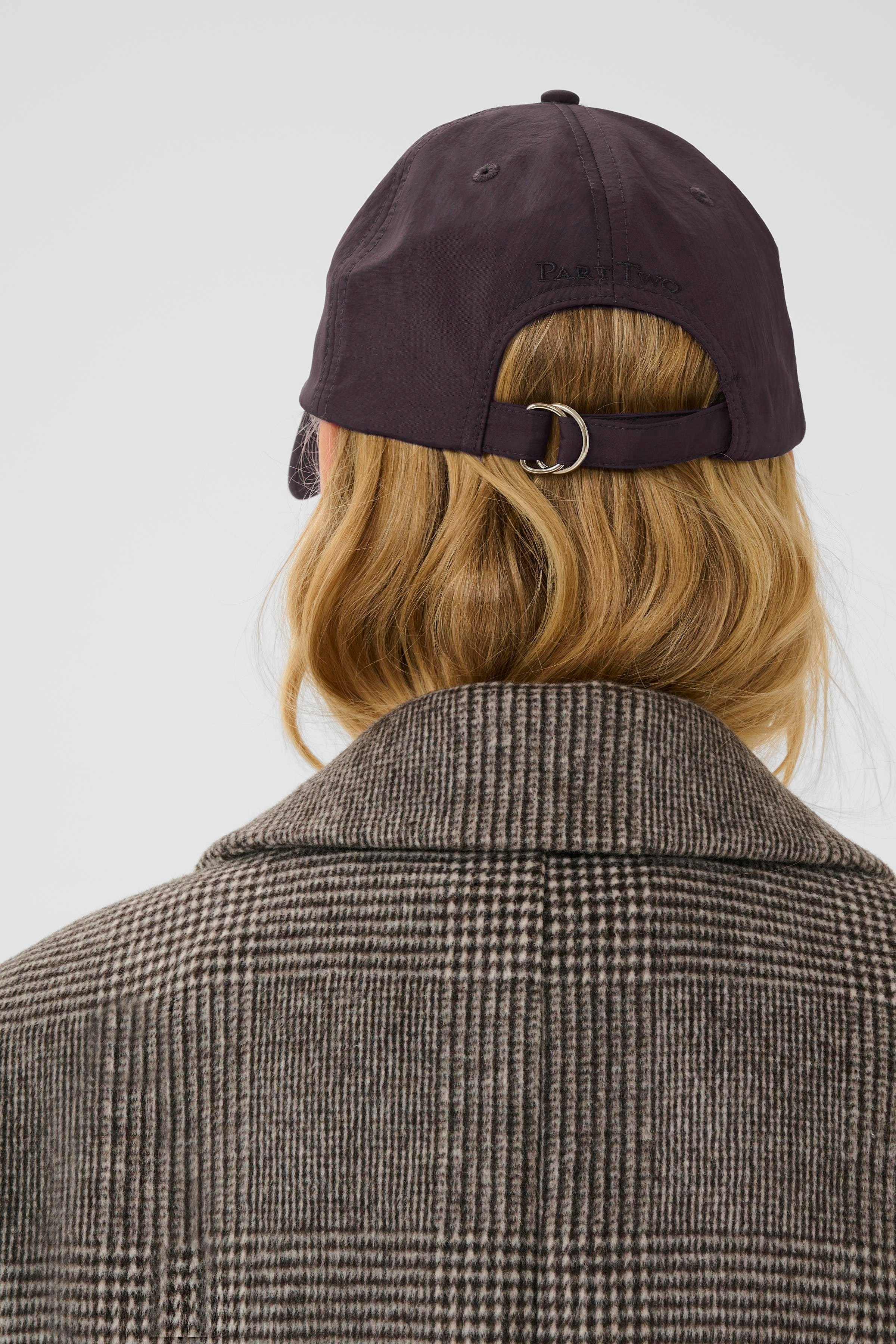 FatanasPW Kappe LOOKBOOK DETAIL 30310099-191018