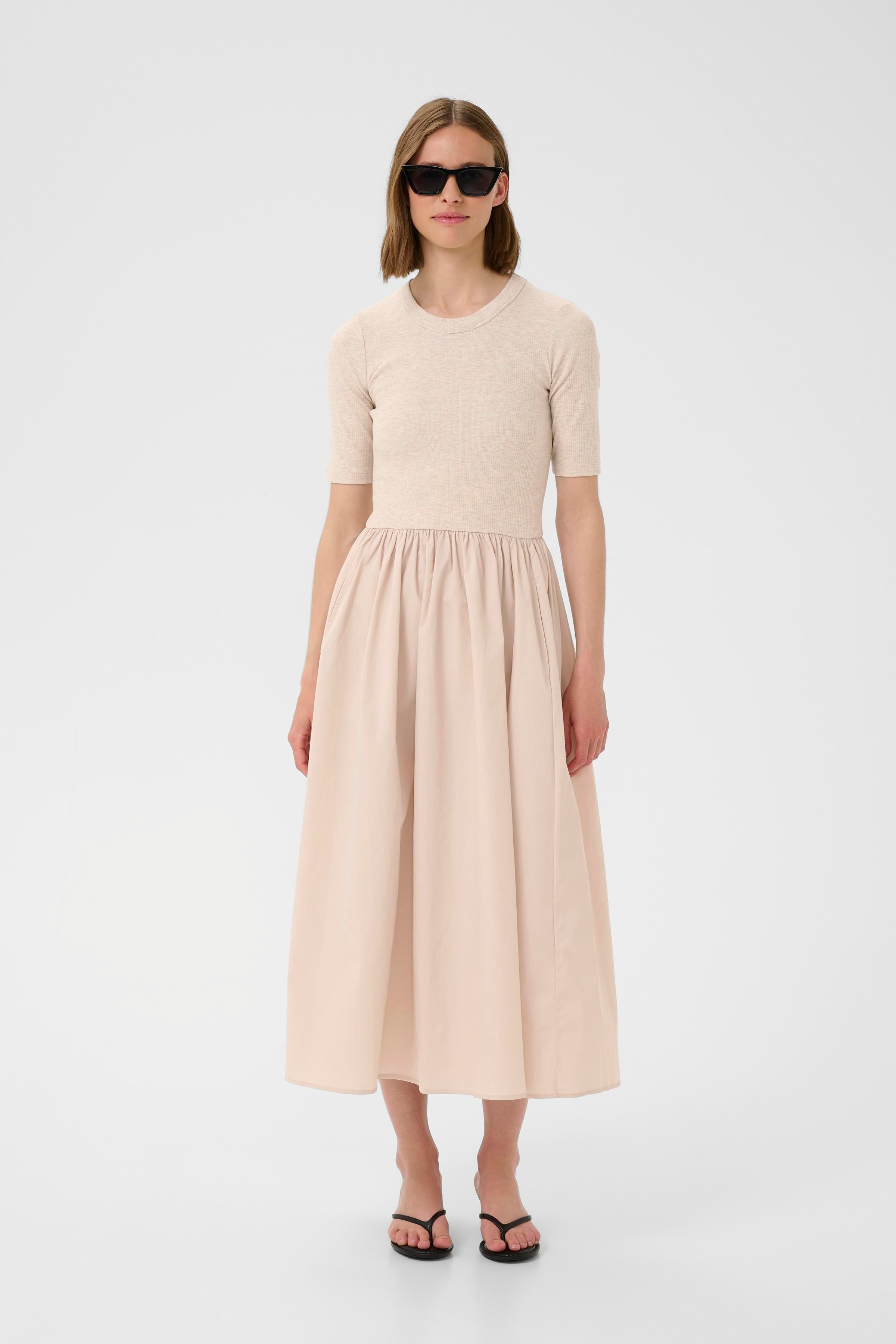 DagnamaIW Kjole LOOKBOOK FRONT 30109850-300597