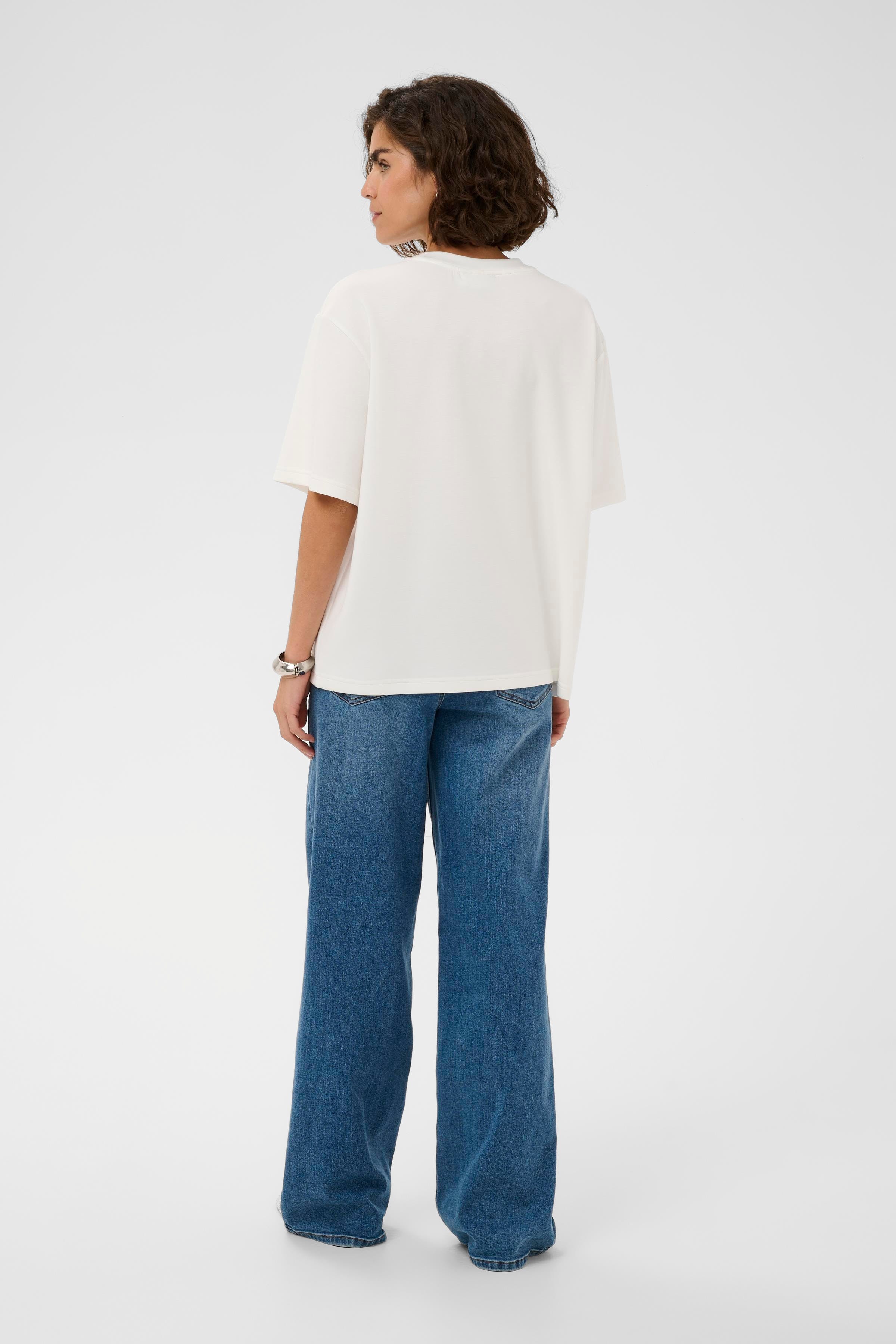 KArosie T-shirt LOOKBOOK BACK 10511093-110602