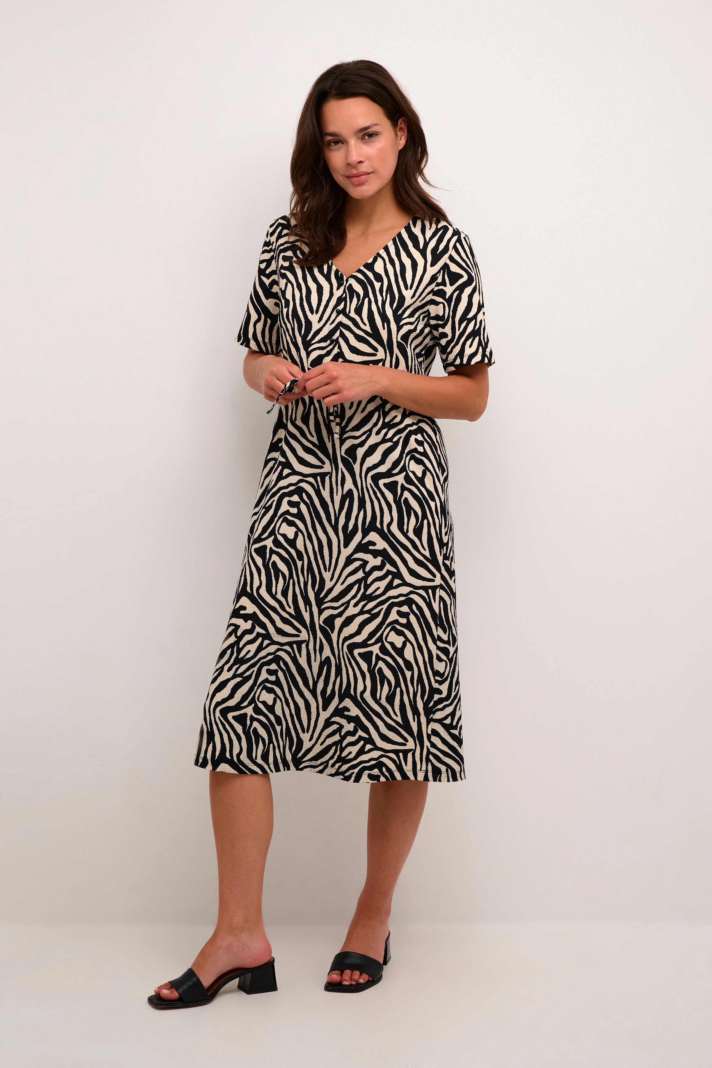 BPhanna Kjole LOOKBOOK FRONT 10590726-106502B